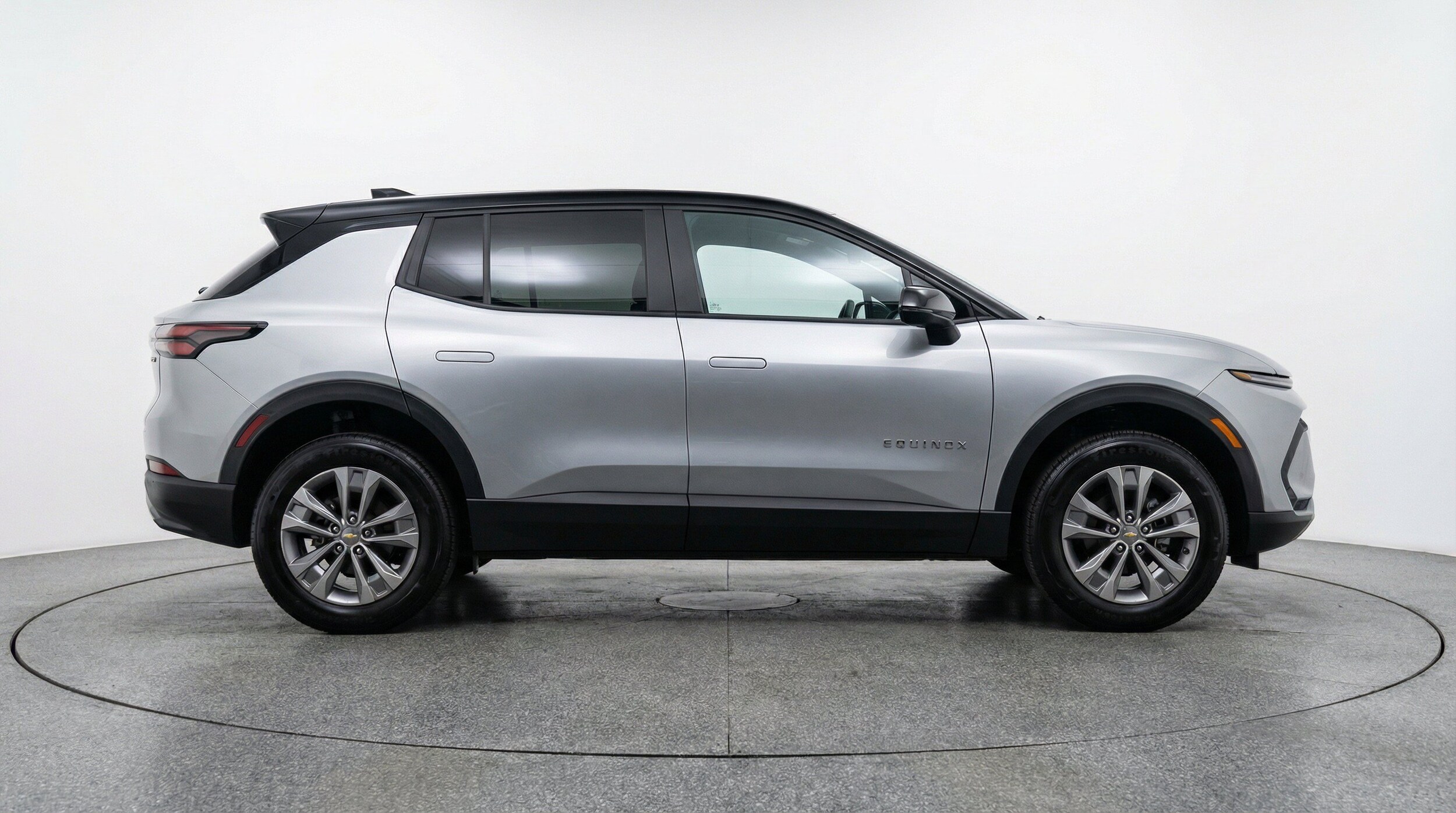 Thumbnail: 2025 Chevrolet Equinox - 11