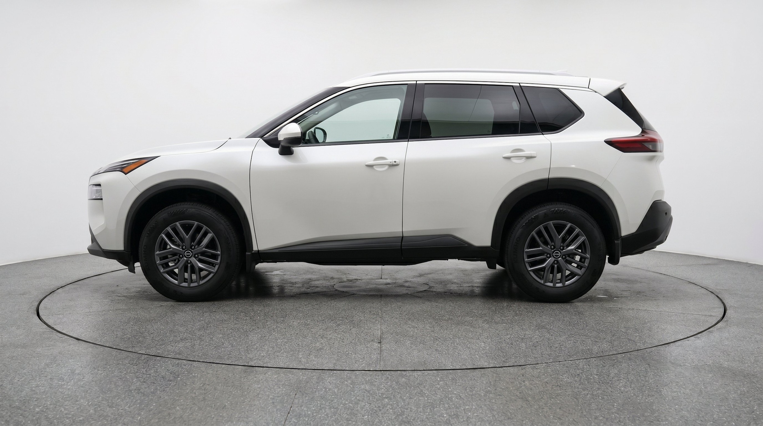 Thumbnail: 2026 Nissan Rogue - 5