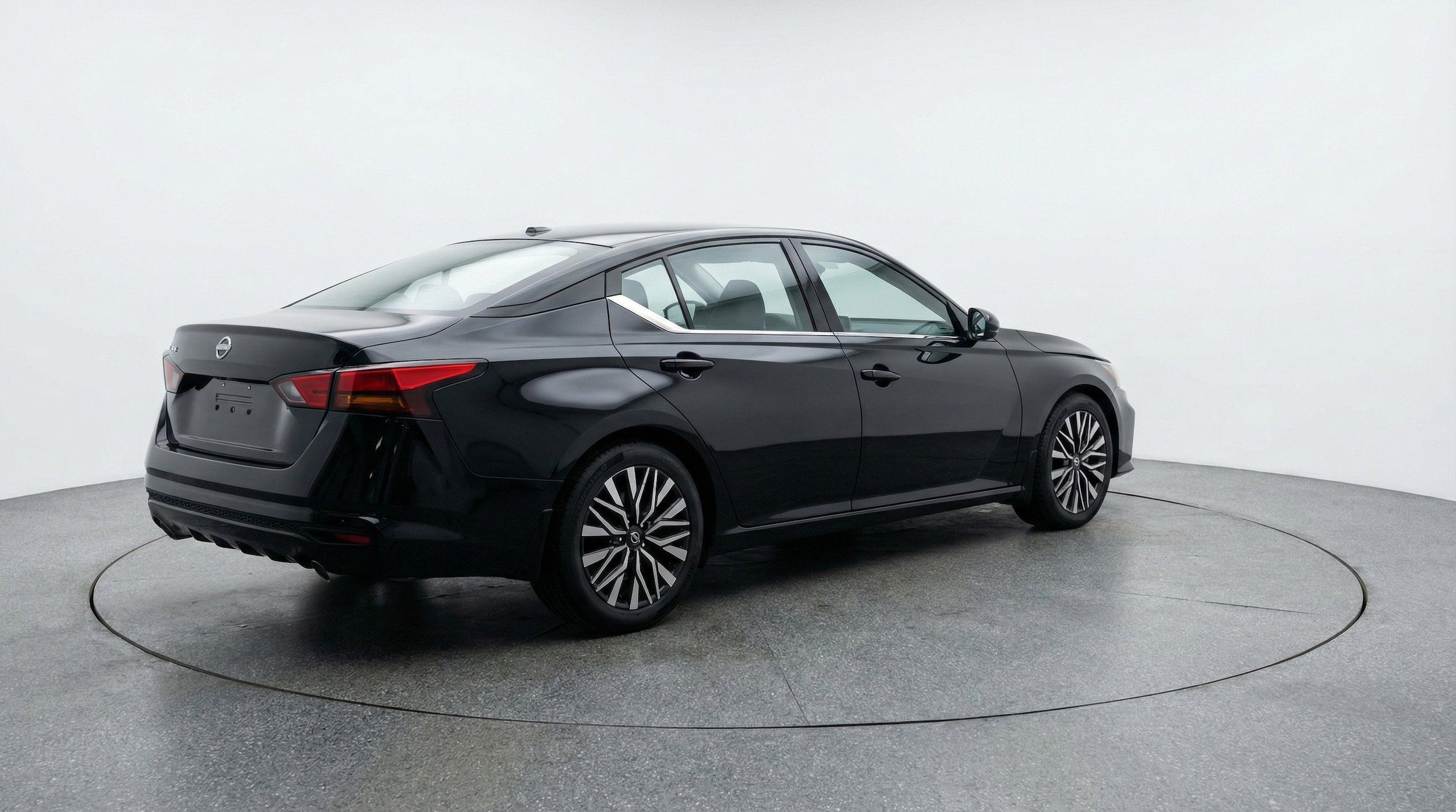 Thumbnail: 2025 Nissan Altima - 7