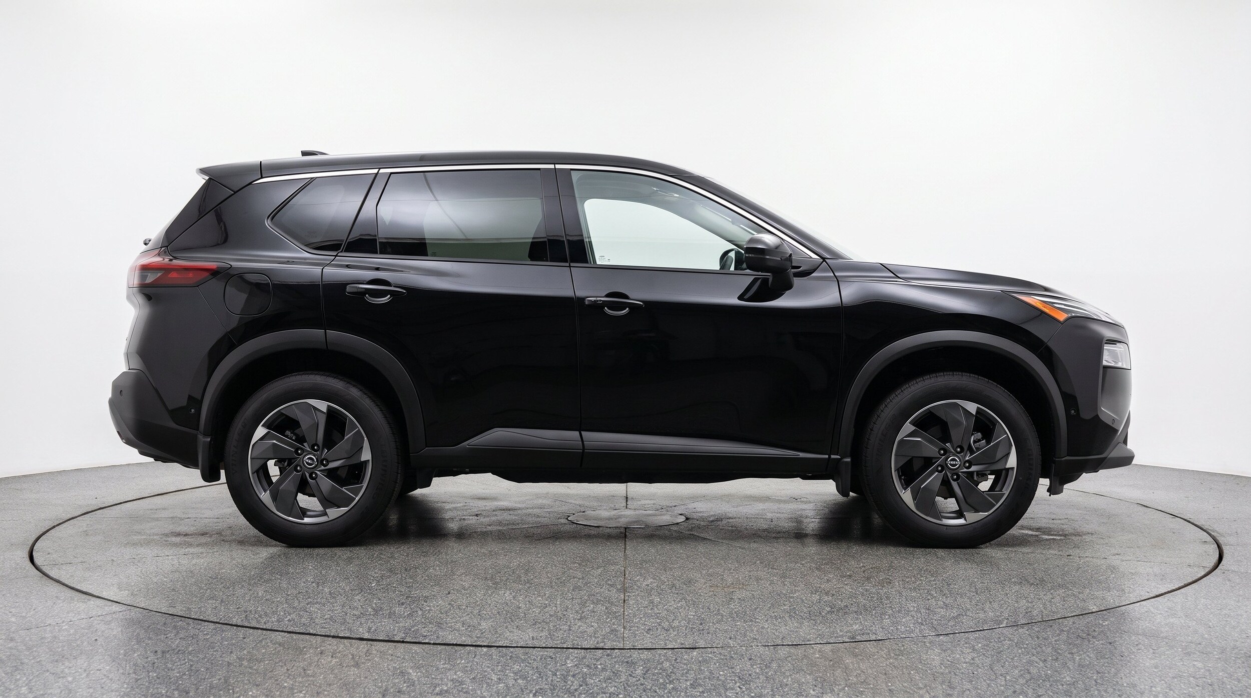 Thumbnail: 2025 Nissan Rogue - 11