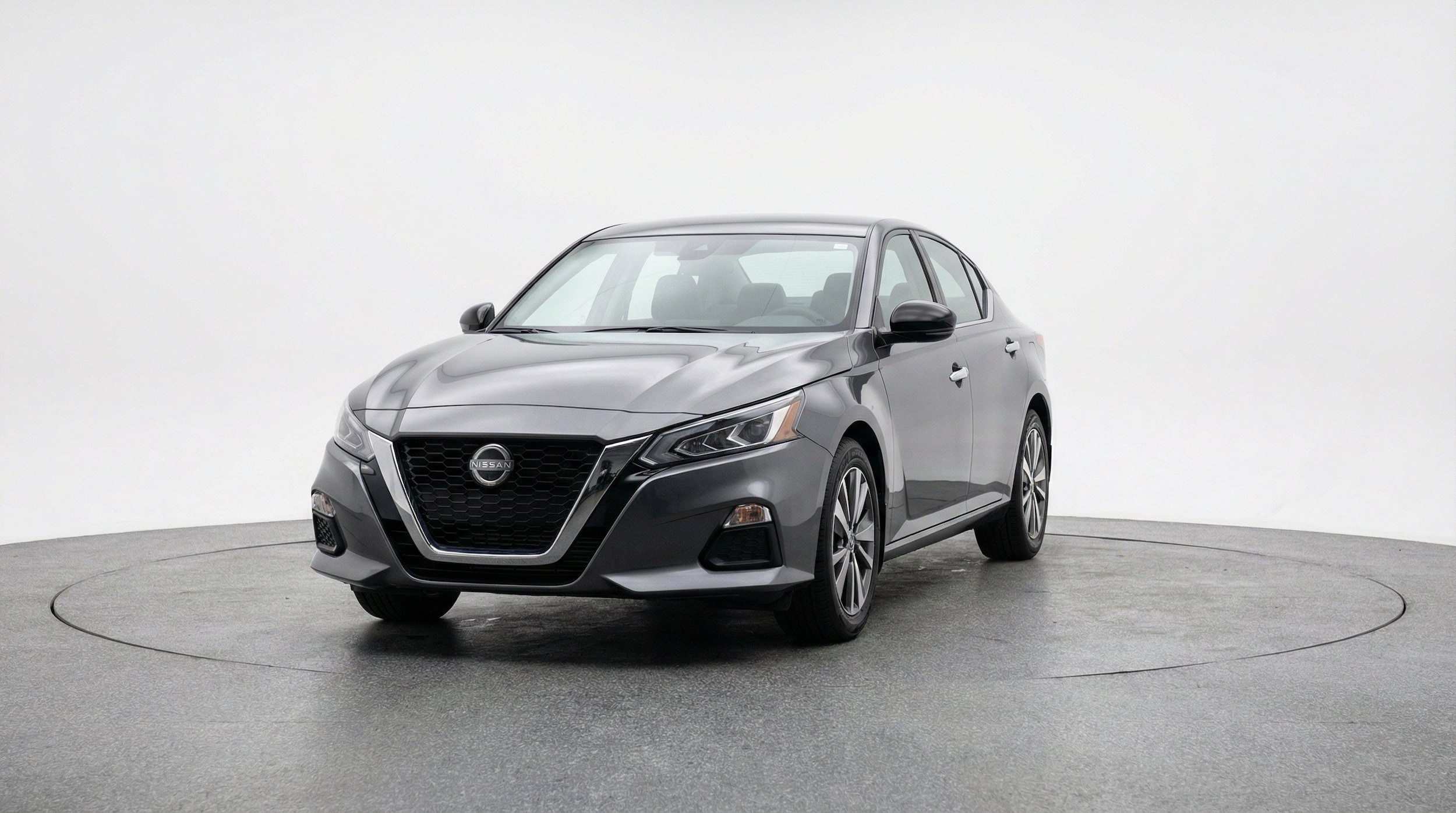 Thumbnail: 2025 Nissan Altima - 2
