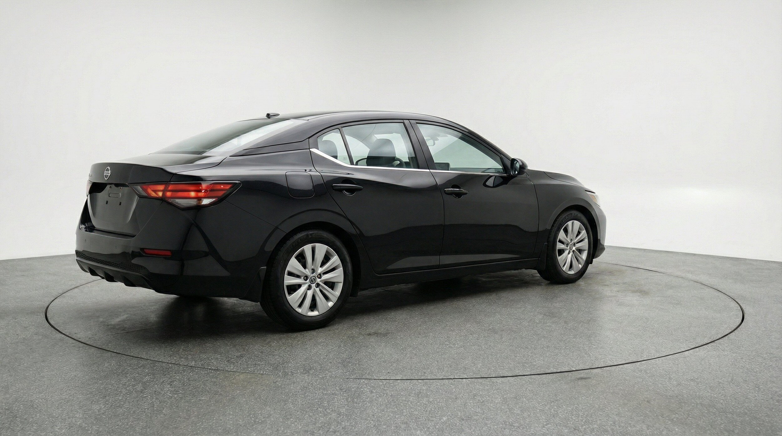 Thumbnail: 2025 Nissan Sentra - 9