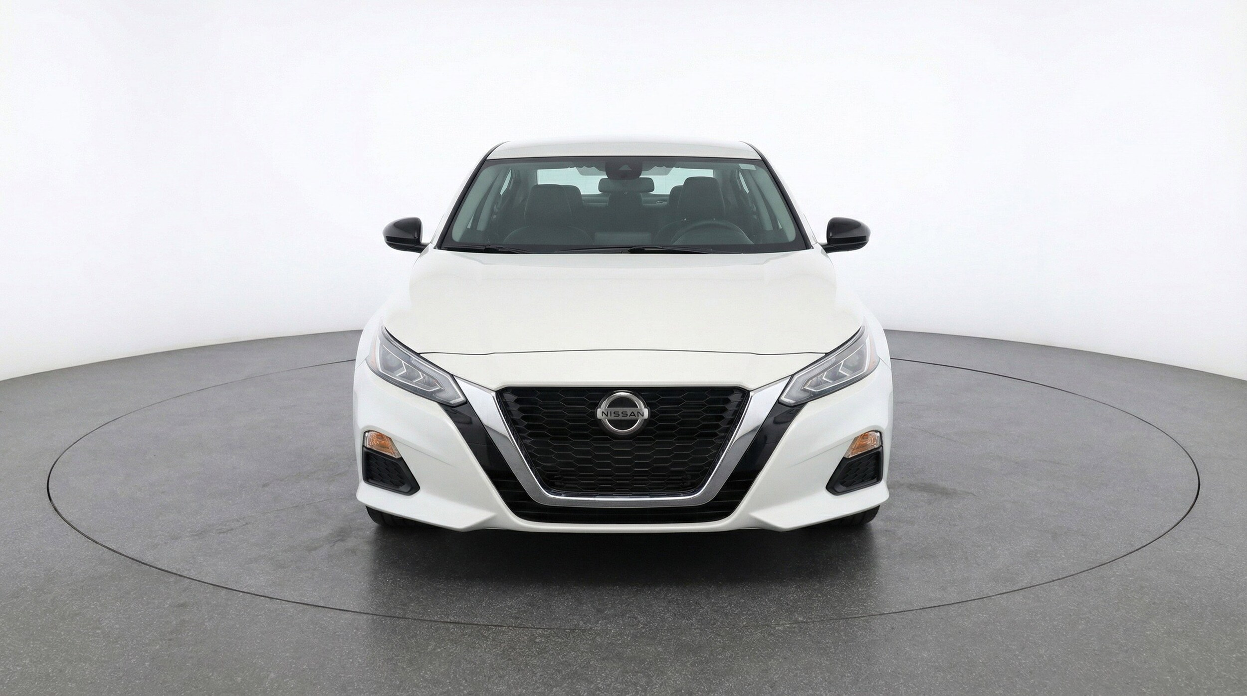 Thumbnail: 2025 Nissan Altima - 2