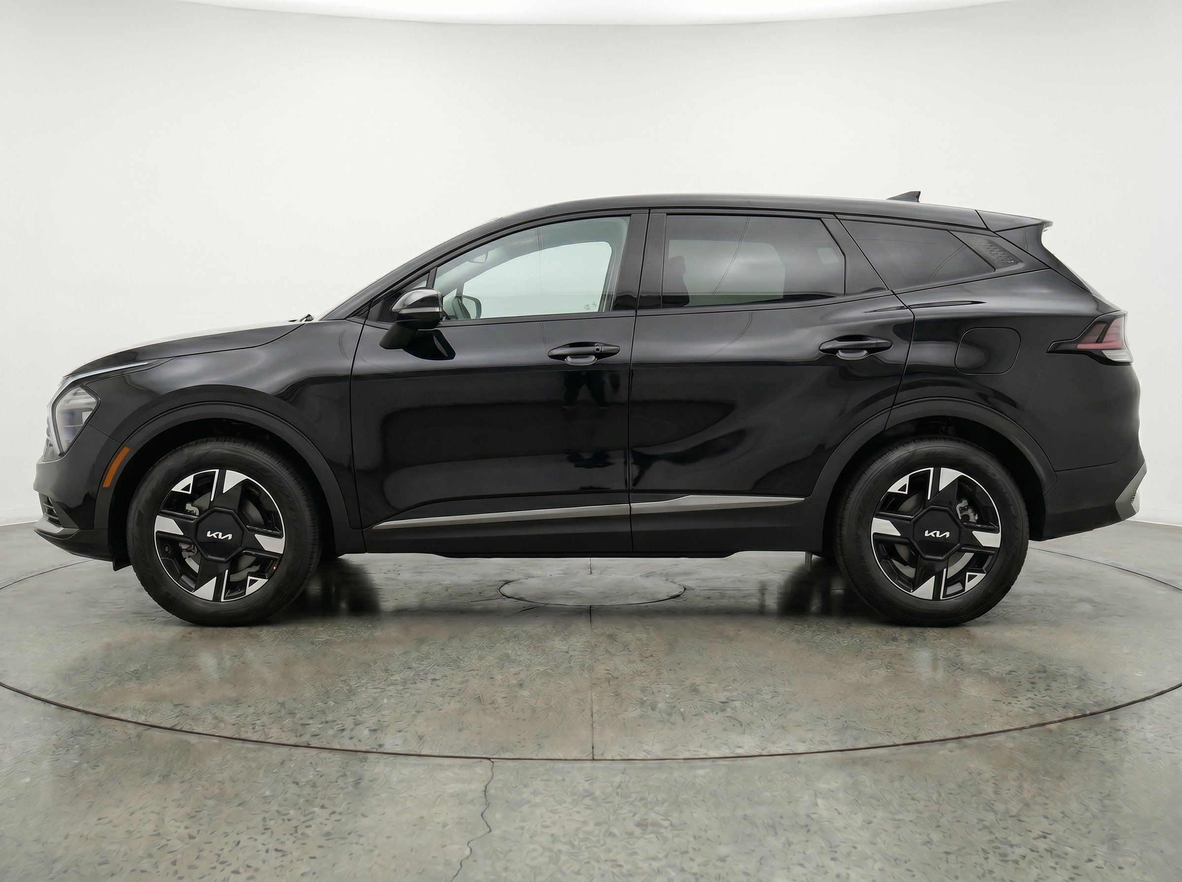 Thumbnail: 2026 Kia Sportage - 5