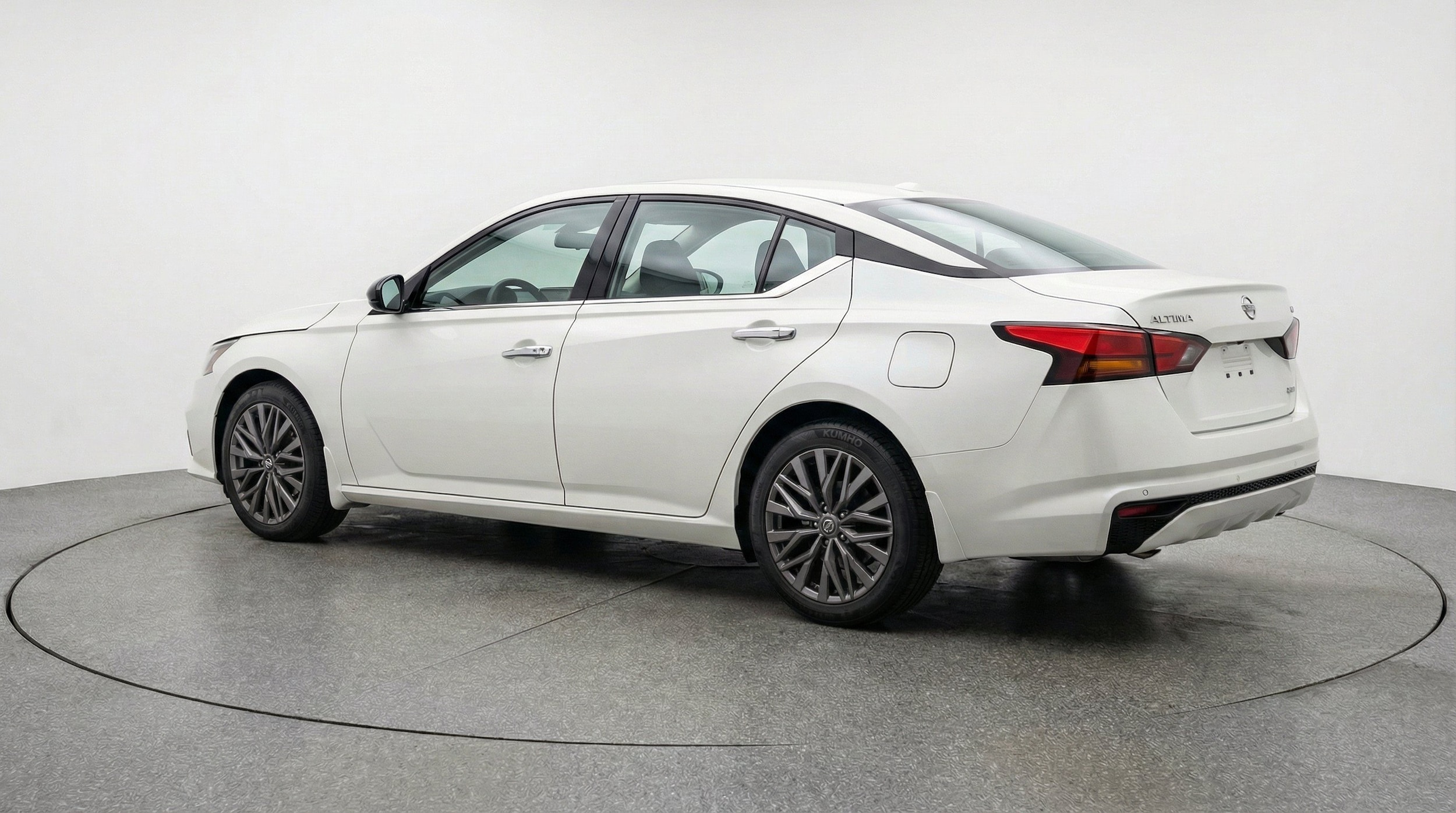 Thumbnail: 2025 Nissan Altima - 6