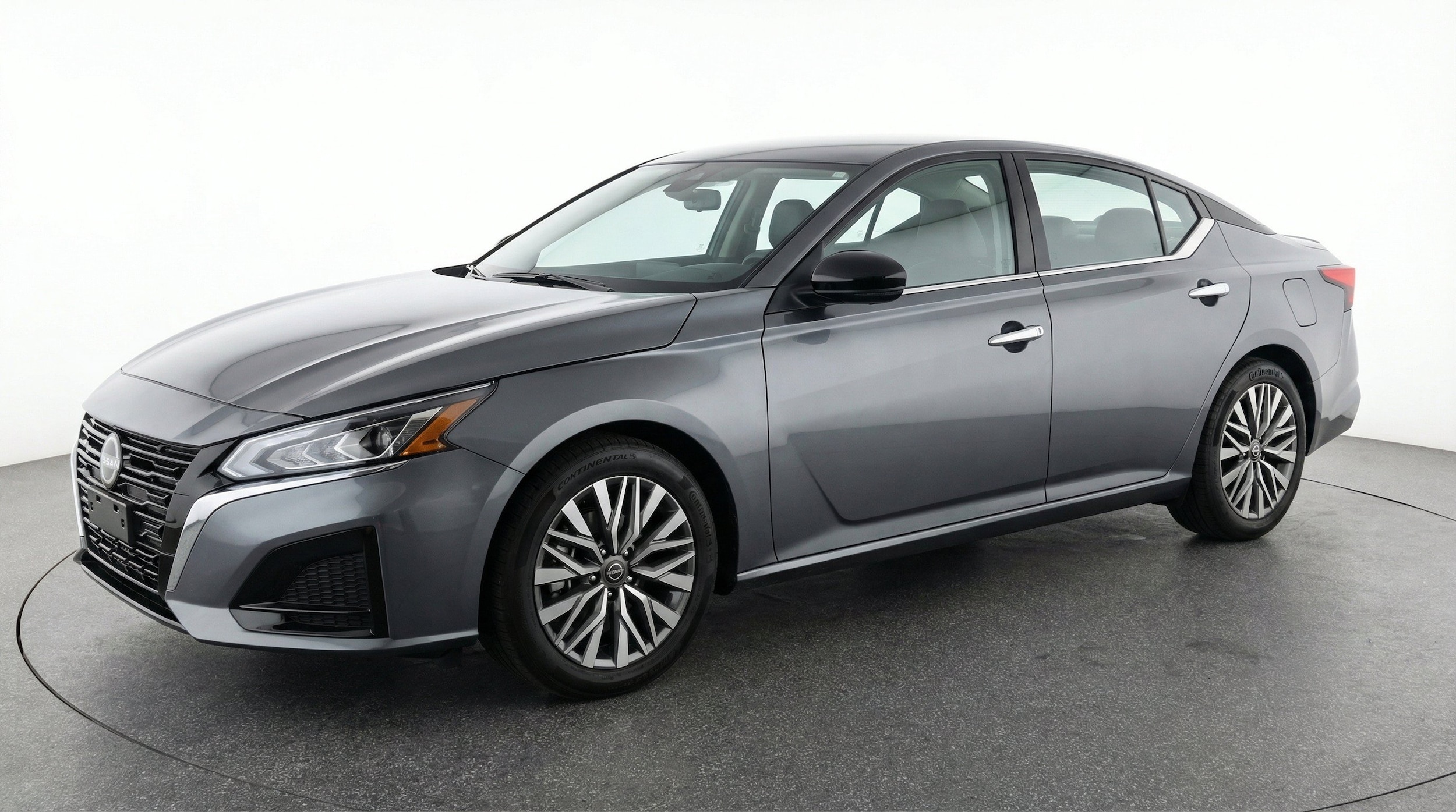 Thumbnail: 2025 Nissan Altima - 3