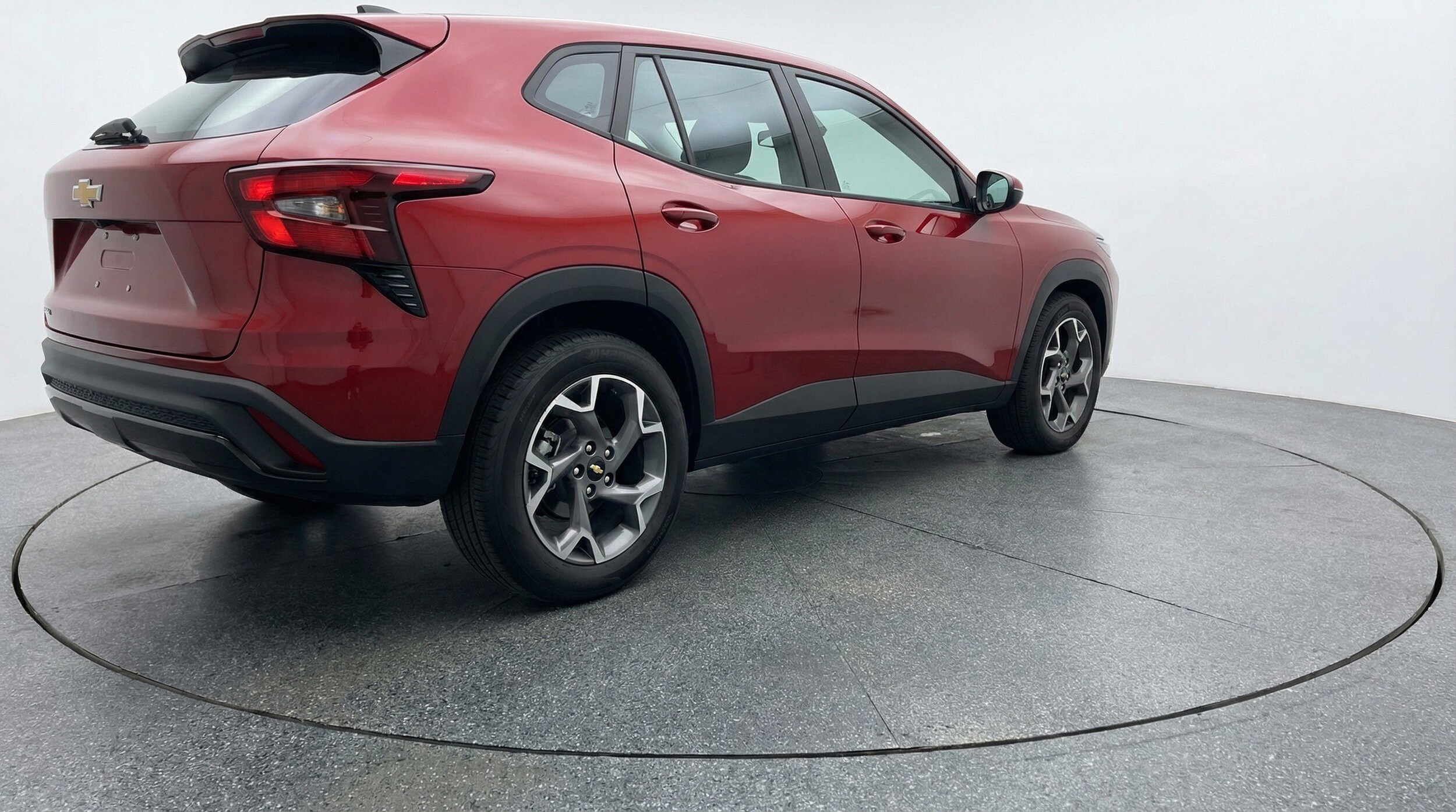 Thumbnail: 2025 Chevrolet Trax - 9