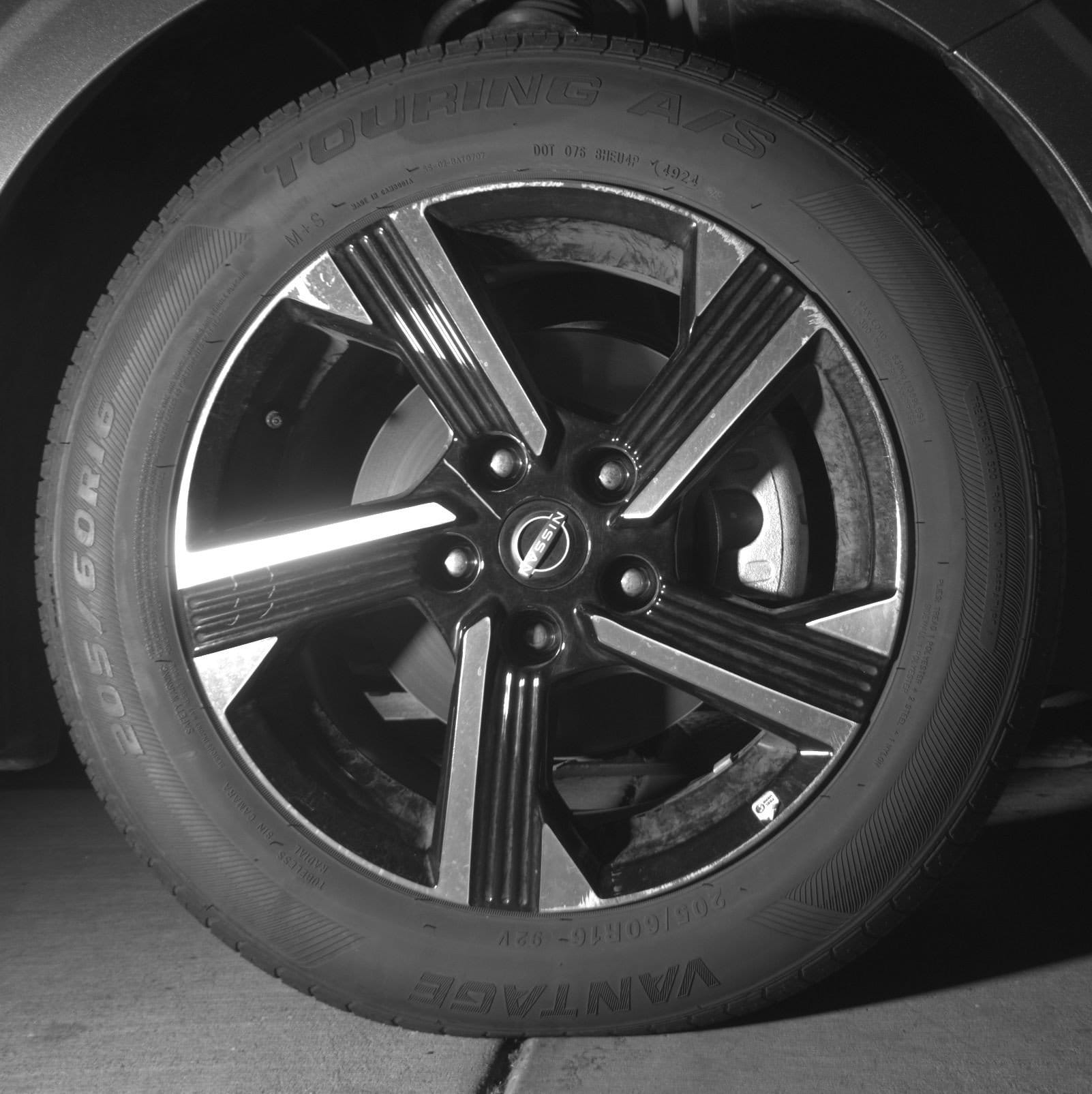 Thumbnail: 2025 Nissan Sentra - 13