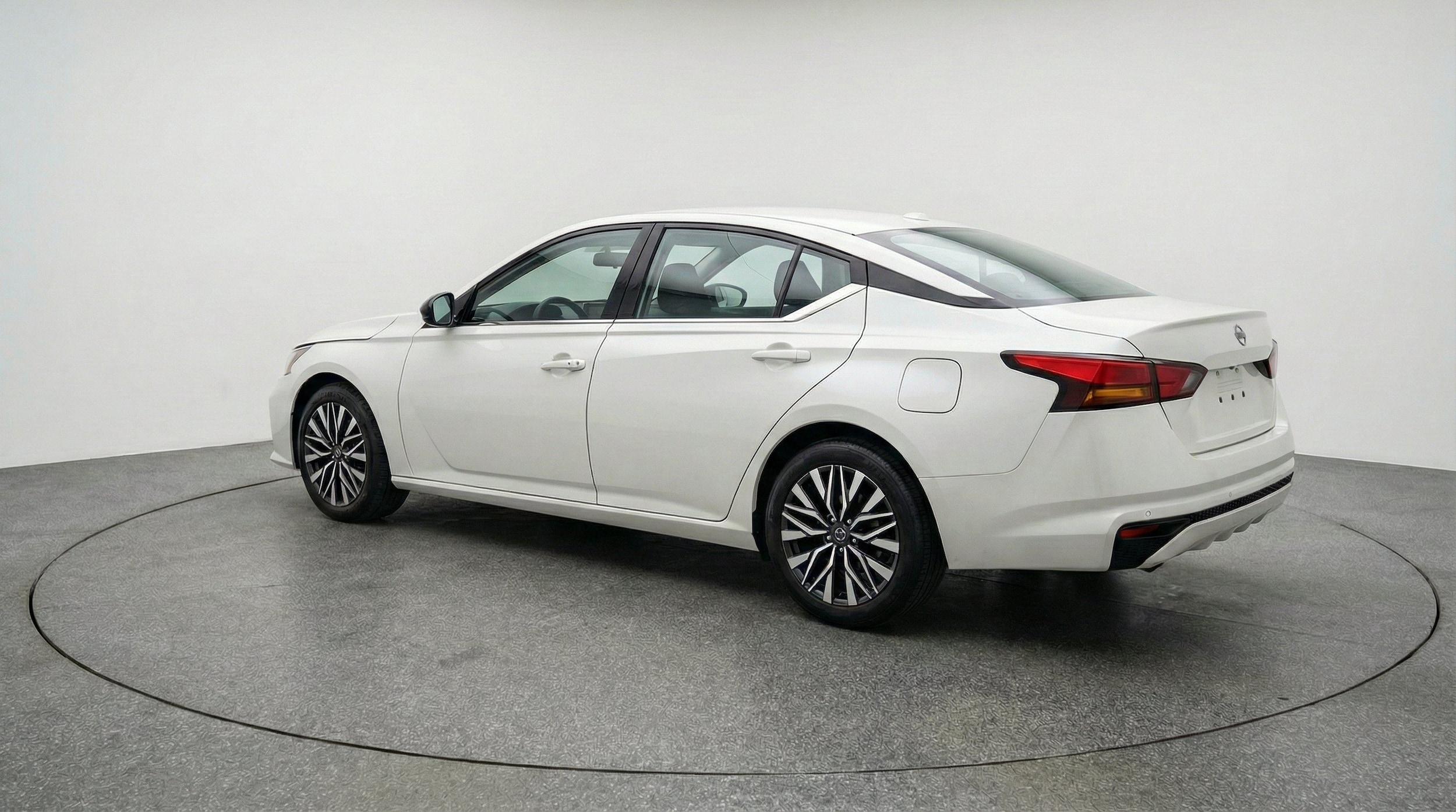 Thumbnail: 2026 Nissan Altima - 6