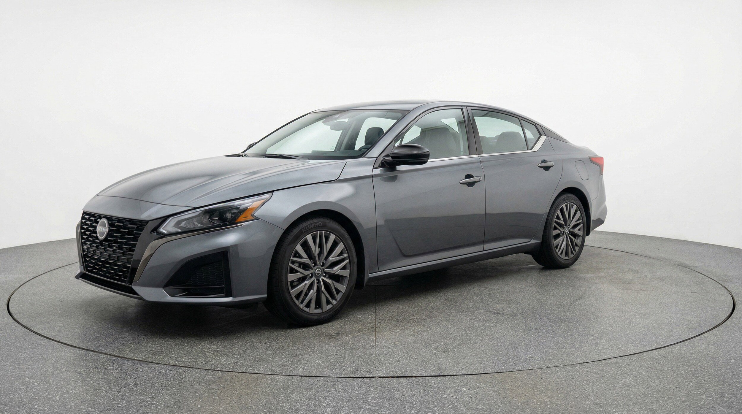 Thumbnail: 2025 Nissan Altima - 3