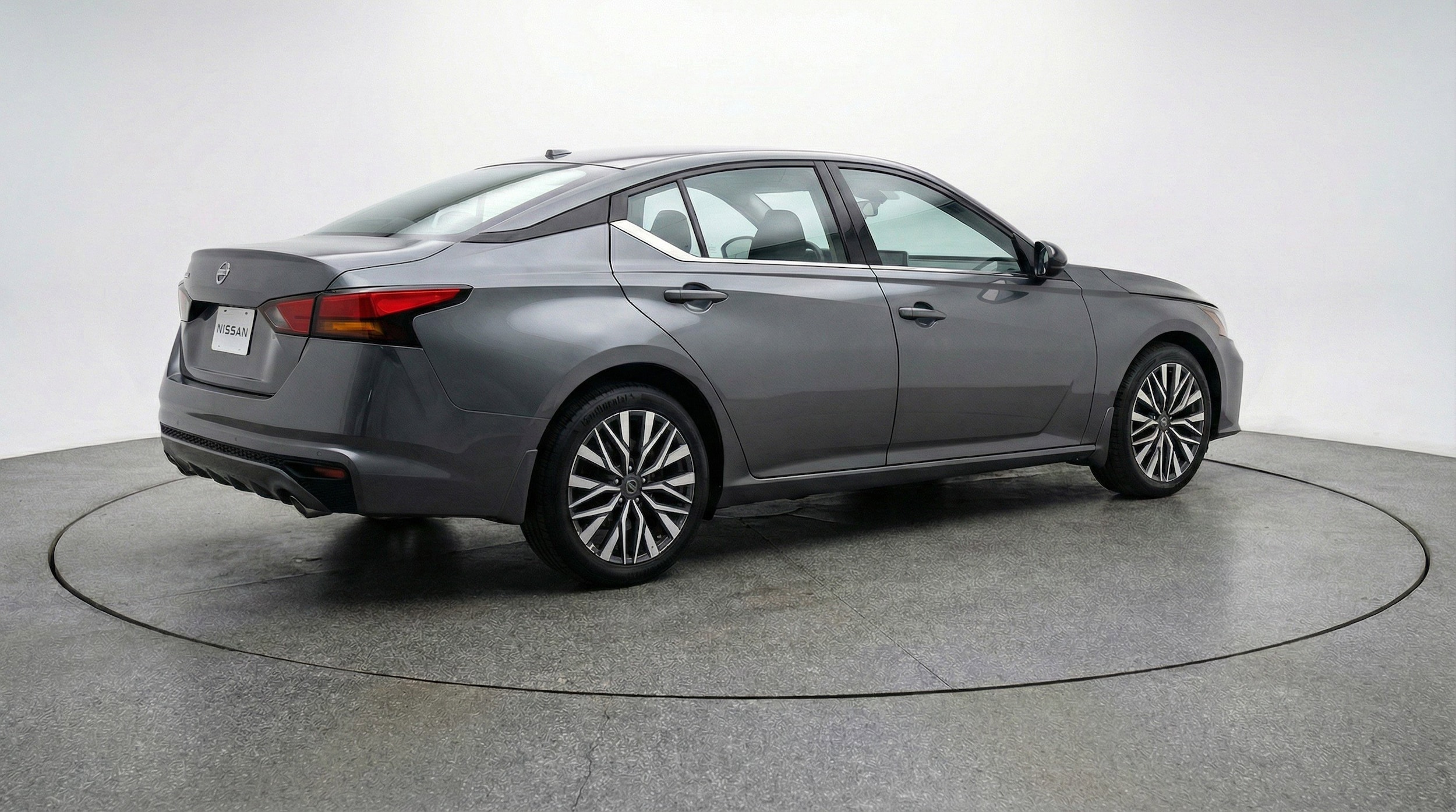 Thumbnail: 2025 Nissan Altima - 9