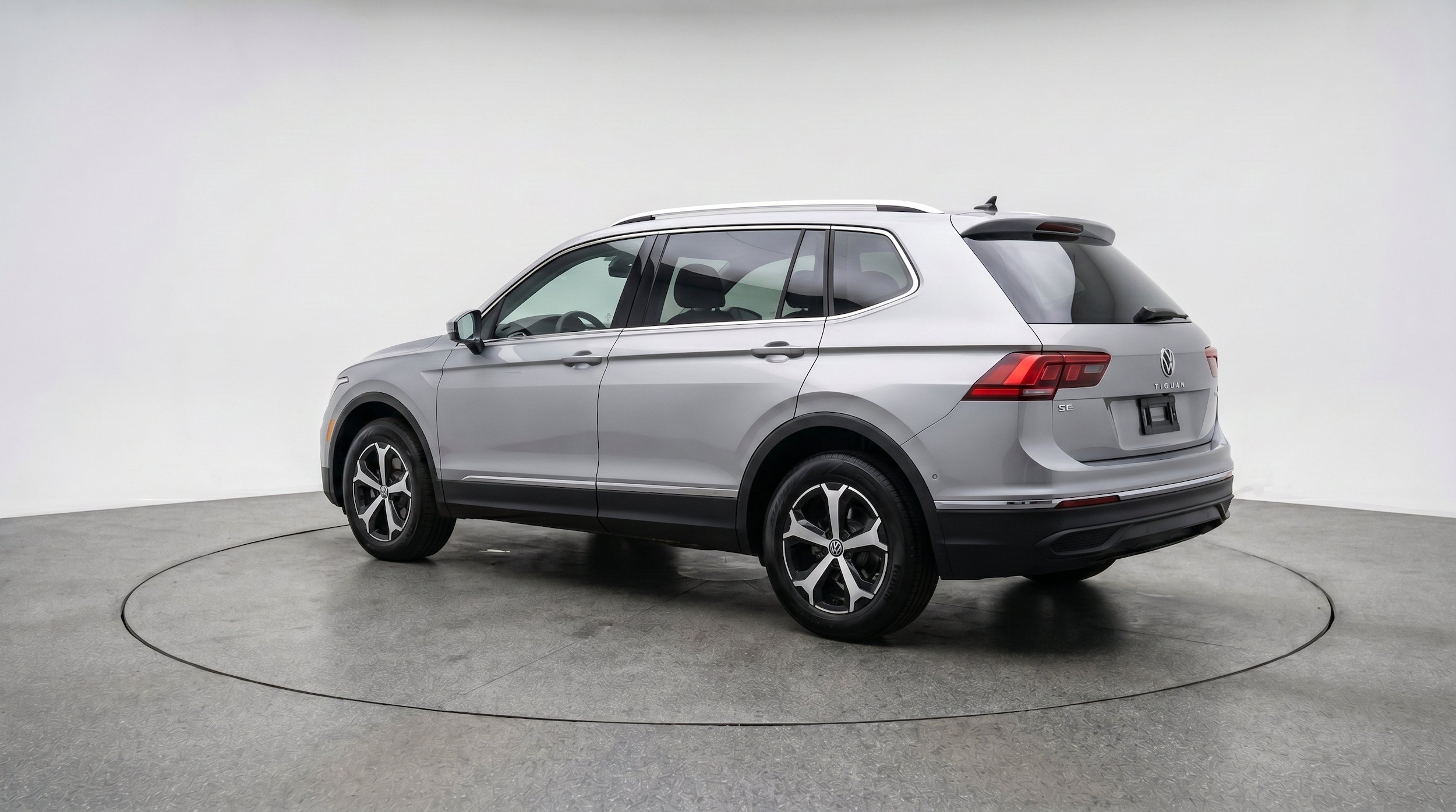 Thumbnail: 2026 Volkswagen Tiguan - 6