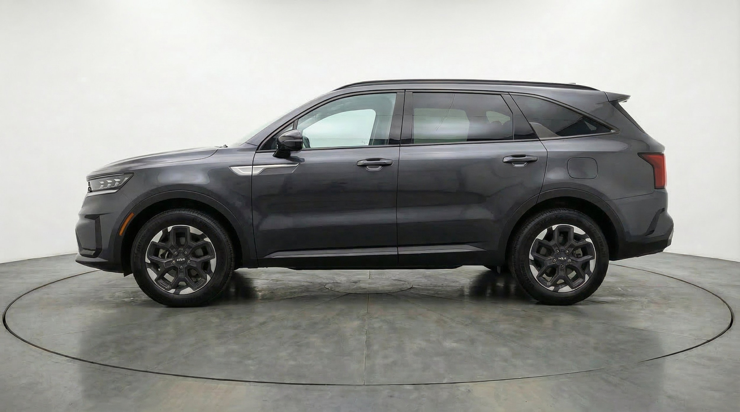 Thumbnail: 2024 Kia Sorento - 5