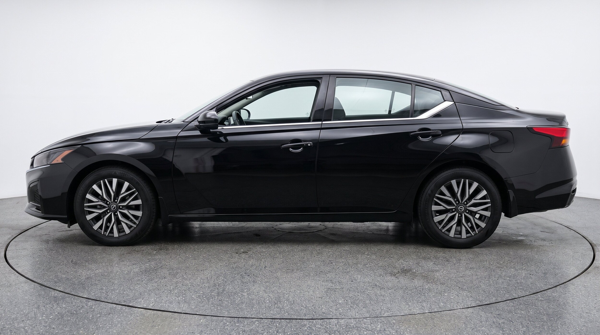 Thumbnail: 2026 Nissan Altima - 5