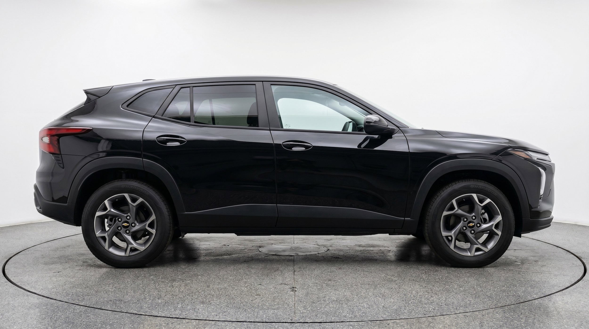 Thumbnail: 2025 Chevrolet Trax - 11