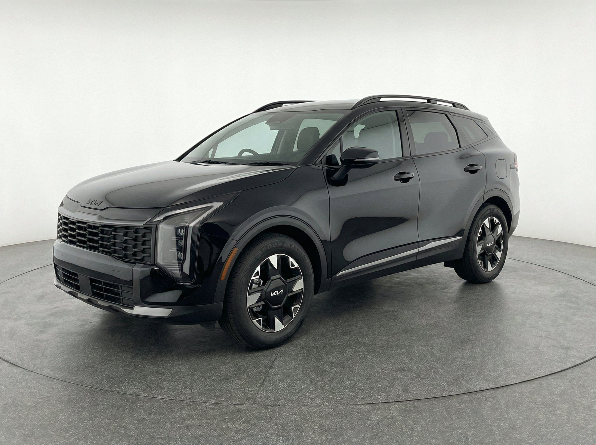 Thumbnail: 2026 Kia Sportage - 3