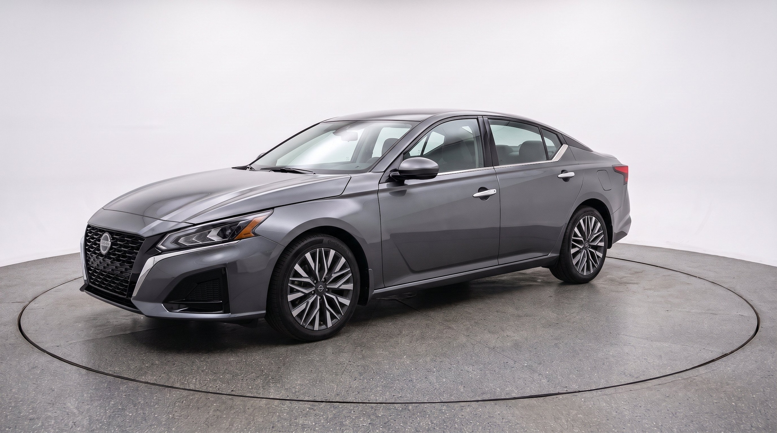 Thumbnail: 2025 Nissan Altima - 3