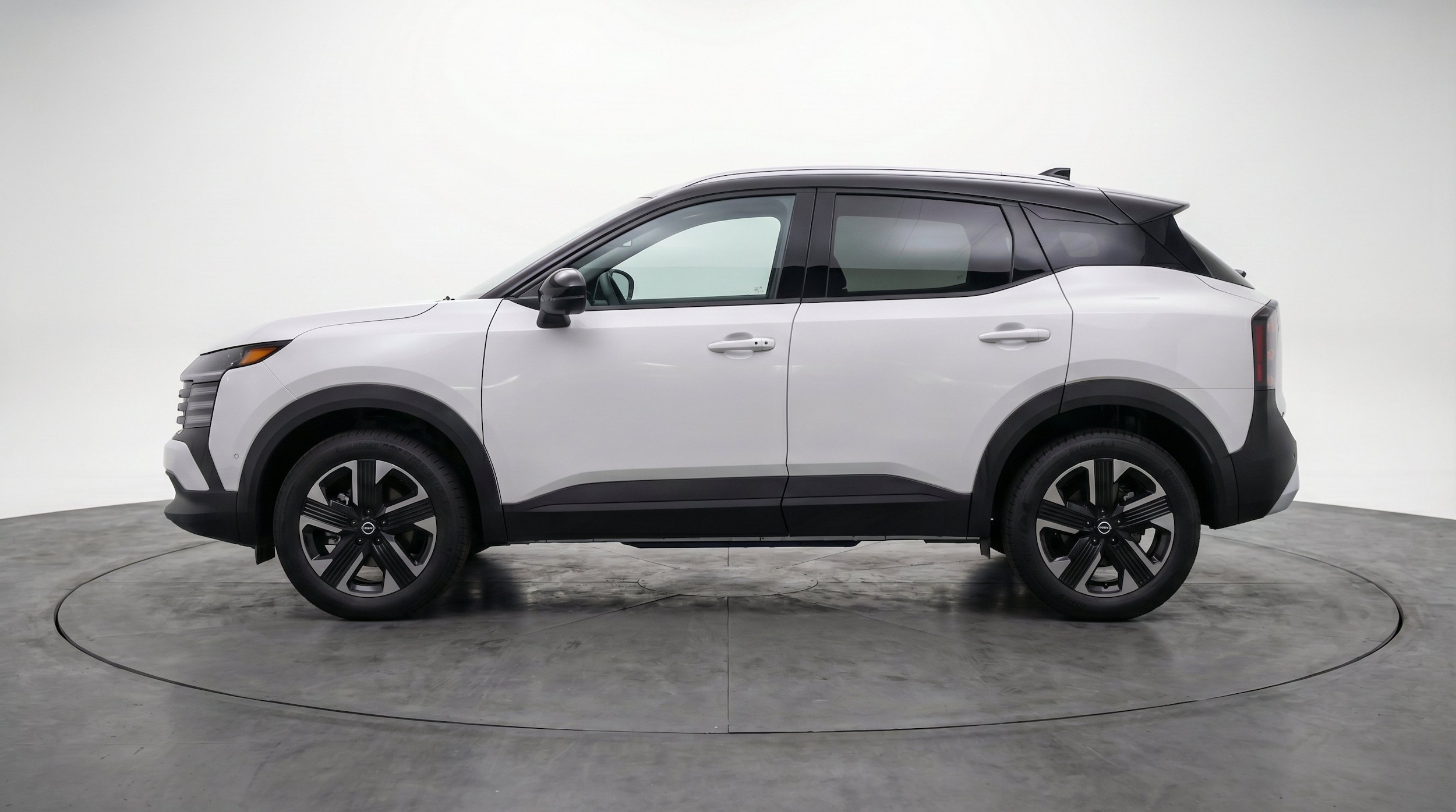Thumbnail: 2026 Nissan Kicks - 5
