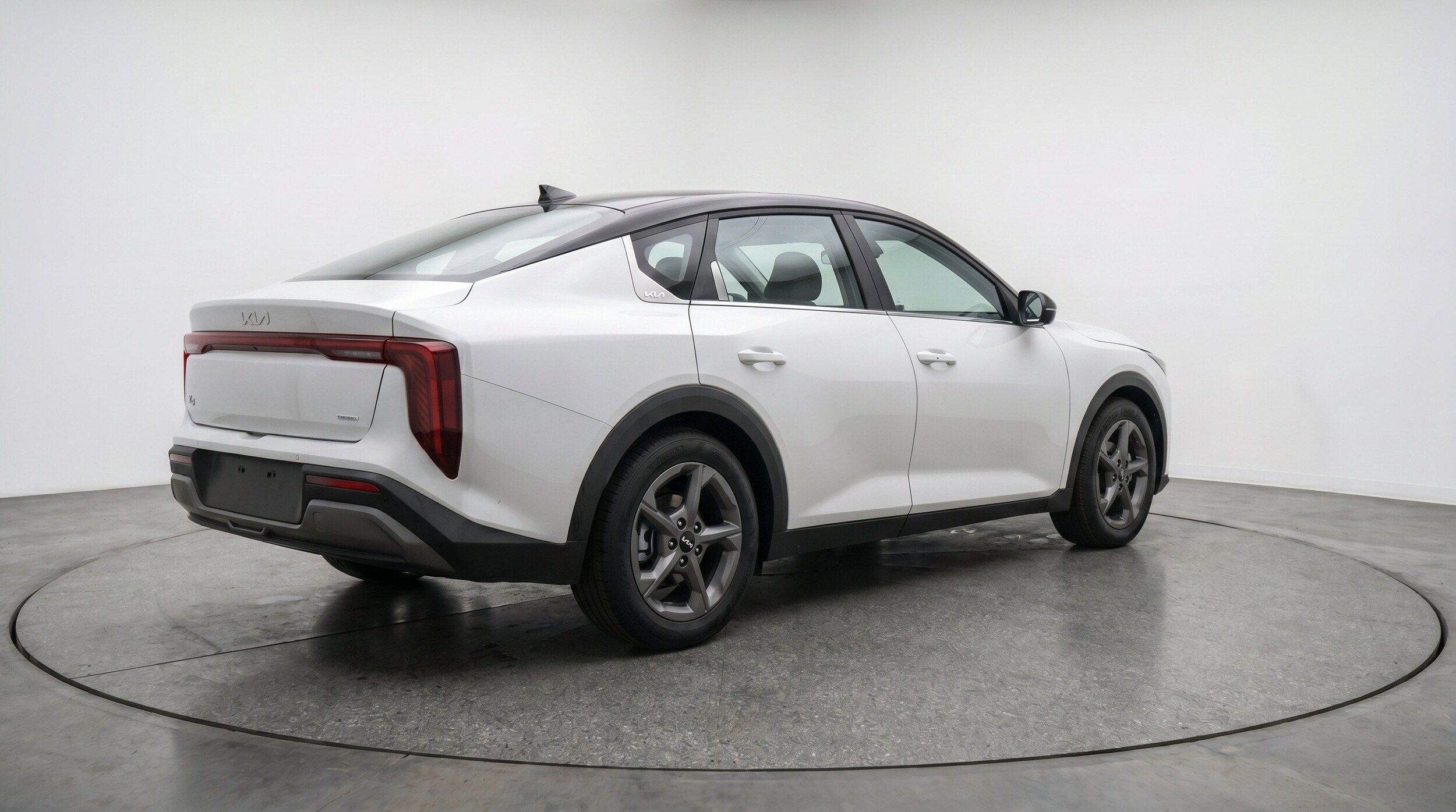 Thumbnail: 2025 Kia K4 - 9