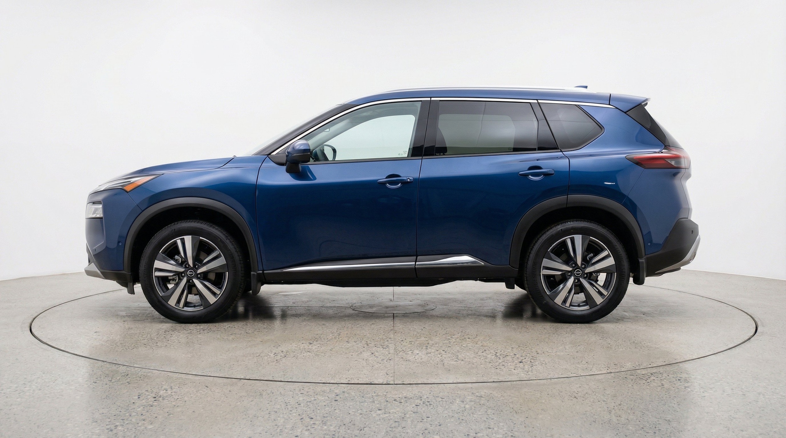 Thumbnail: 2026 Nissan Rogue - 5