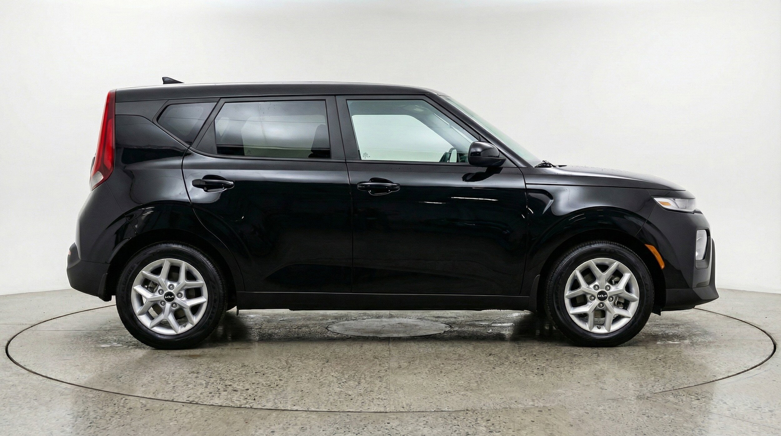 Thumbnail: 2025 Kia Soul - 11