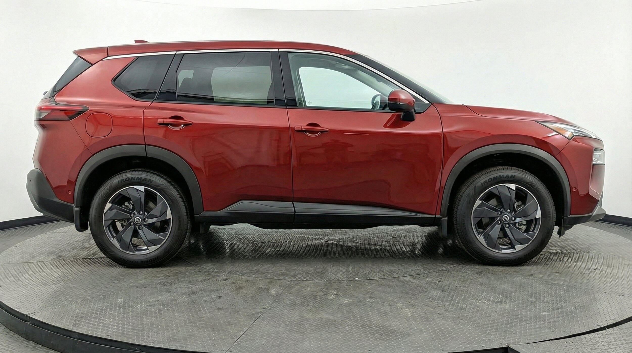 Thumbnail: 2025 Nissan Rogue - 11