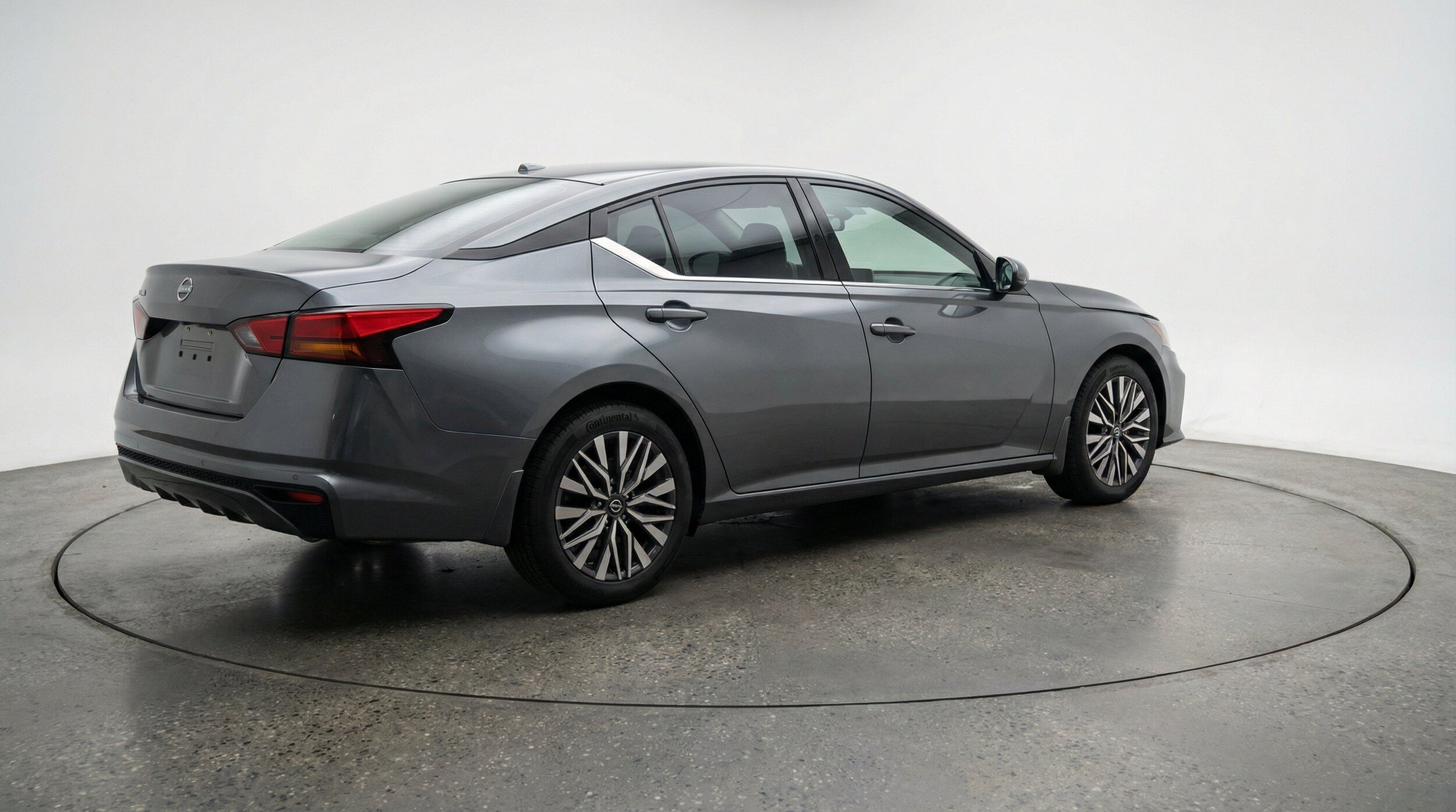 Thumbnail: 2025 Nissan Altima - 9