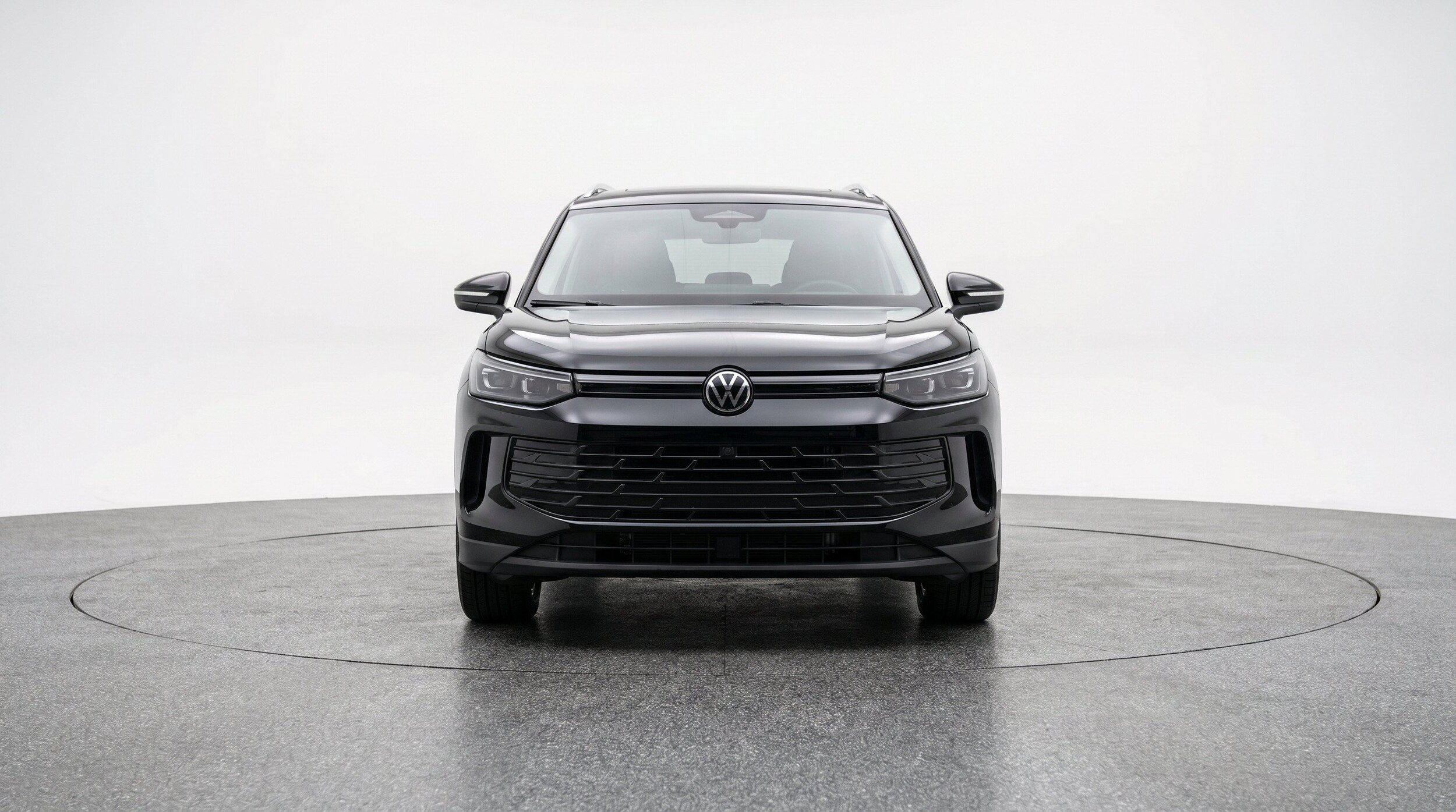 Thumbnail: 2026 Volkswagen Tiguan - 2