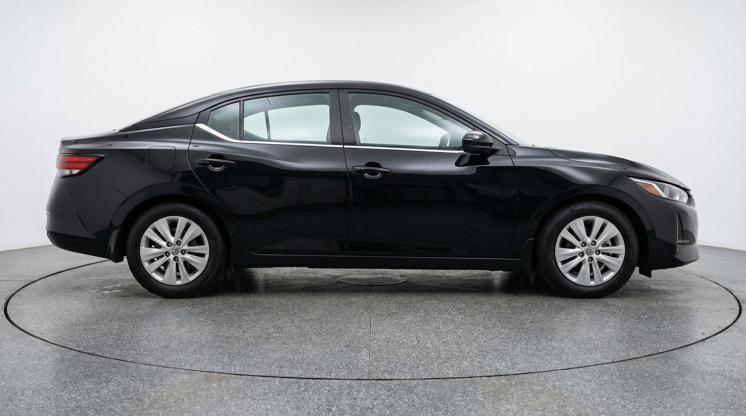 Thumbnail: 2025 Nissan Sentra - 11