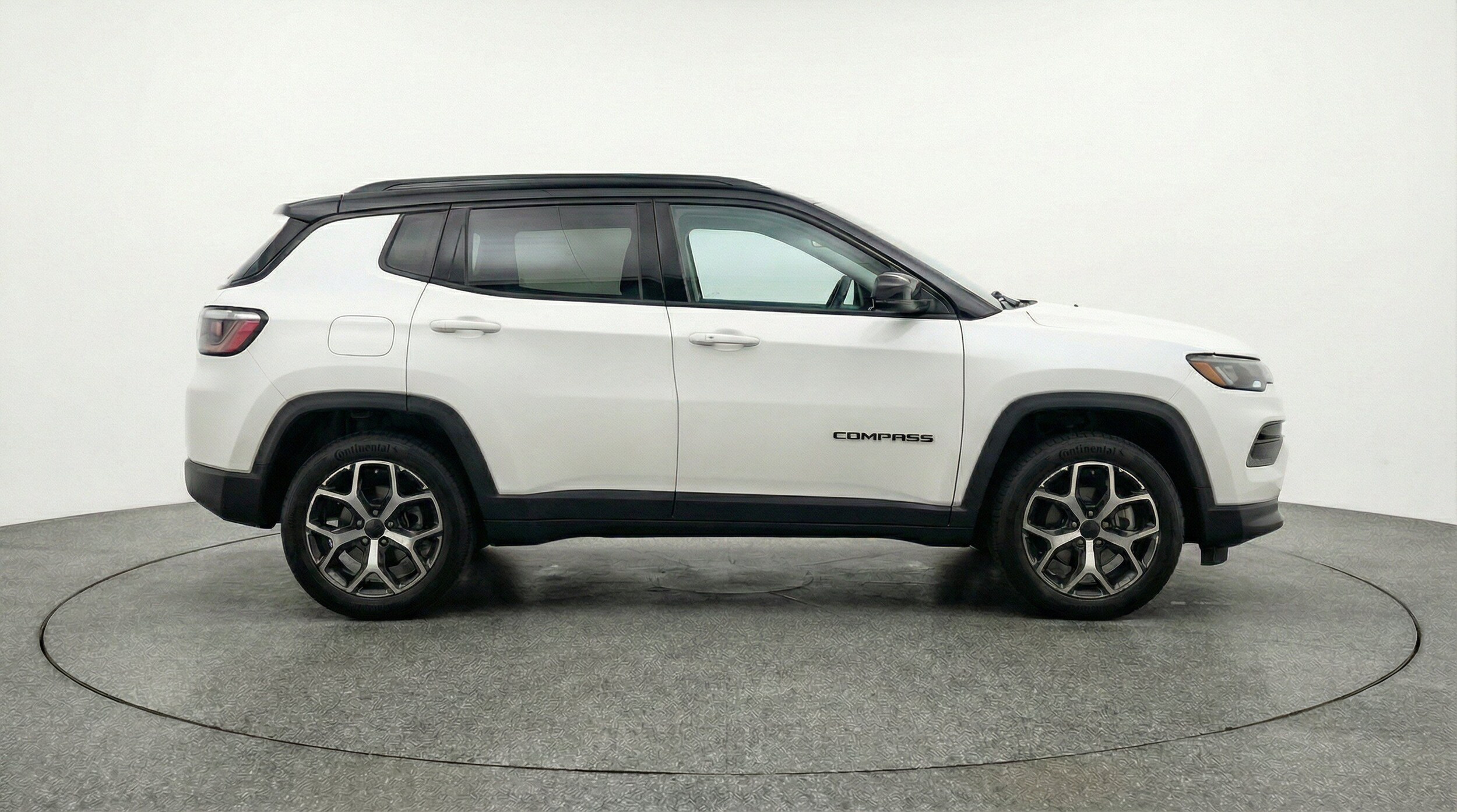 Thumbnail: 2025 Jeep Compass - 11