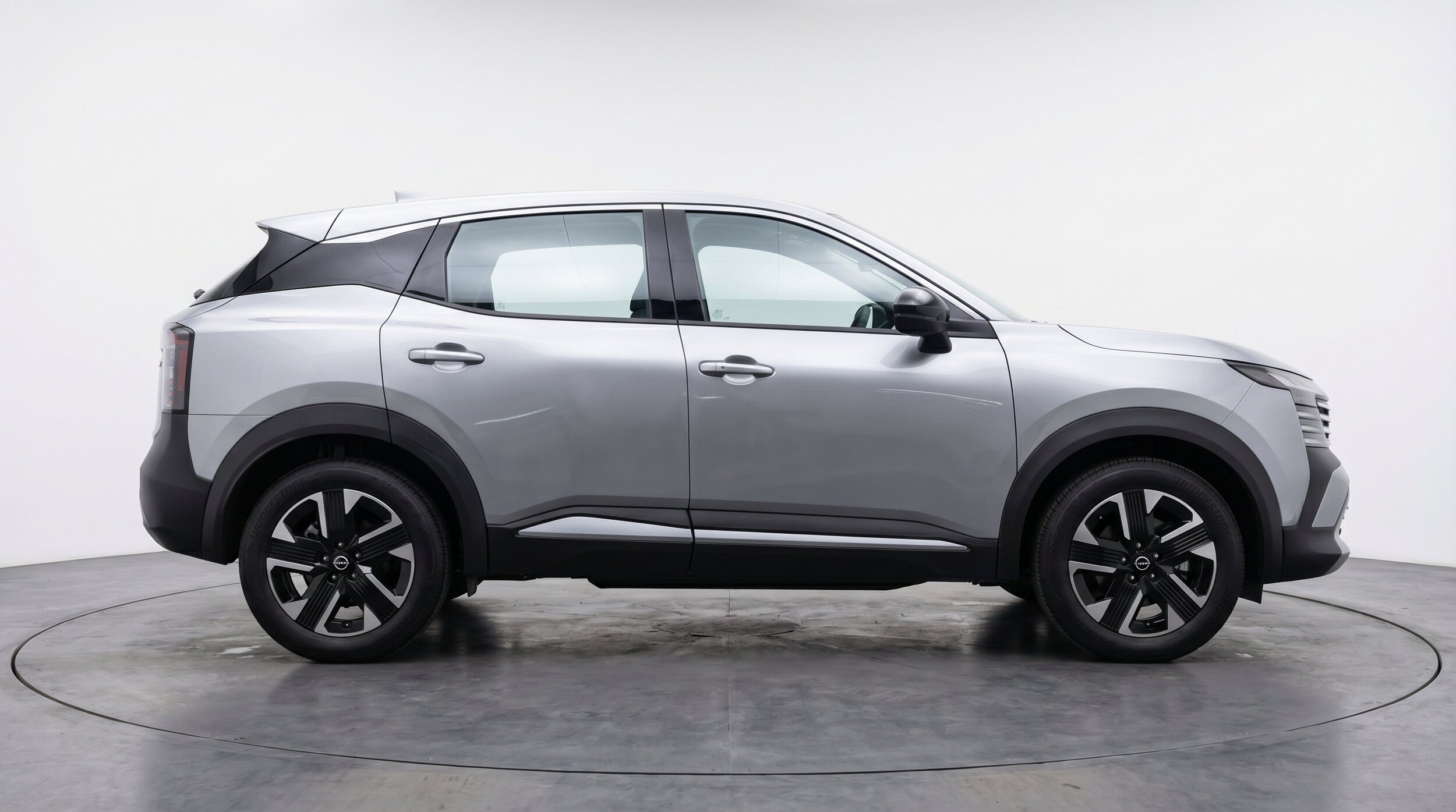 Thumbnail: 2026 Nissan Kicks - 11