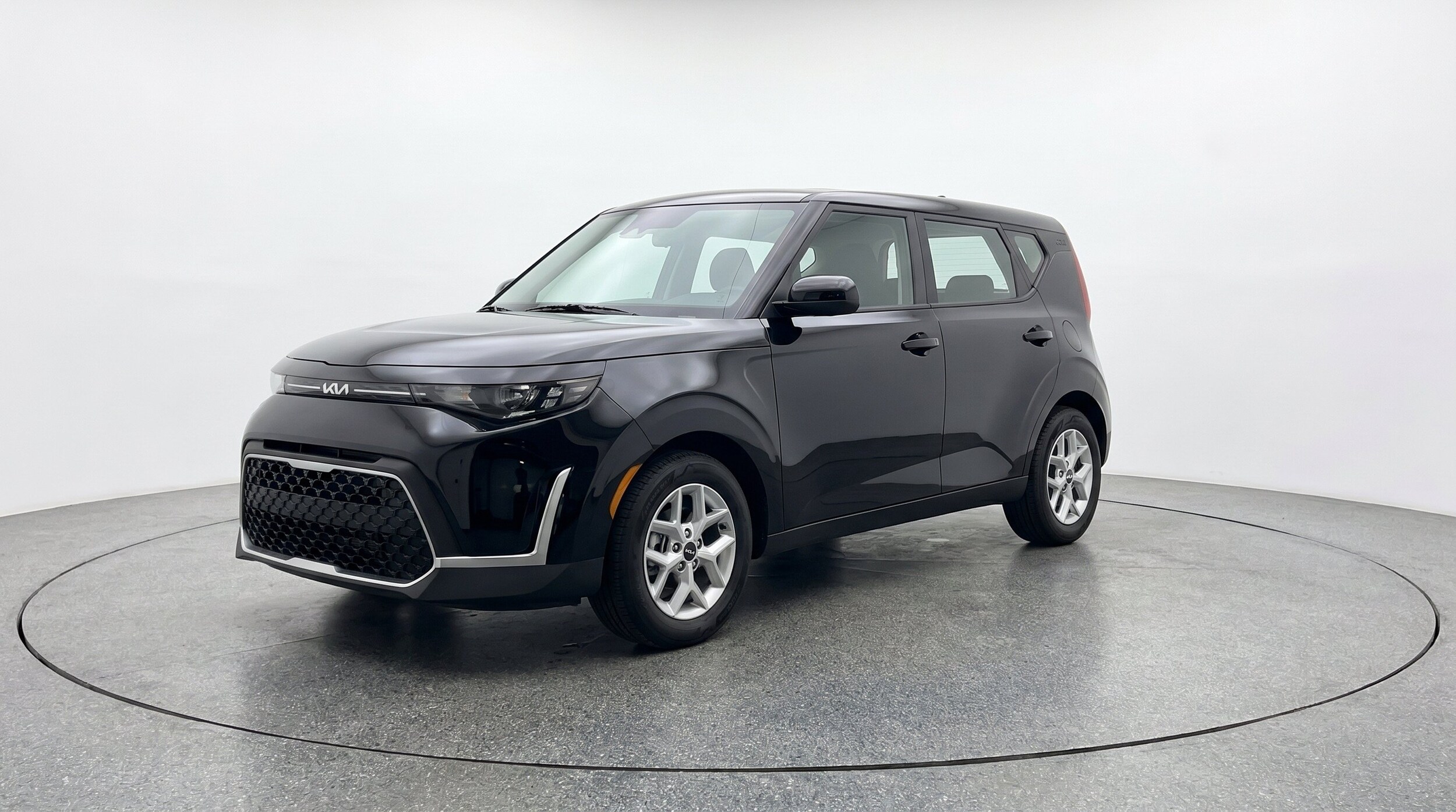 Thumbnail: 2025 Kia Soul - 3