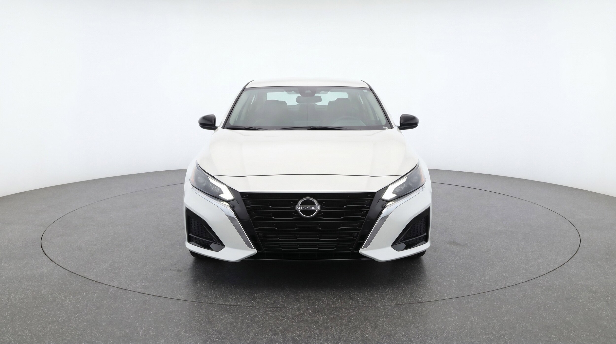 Thumbnail: 2025 Nissan Altima - 2