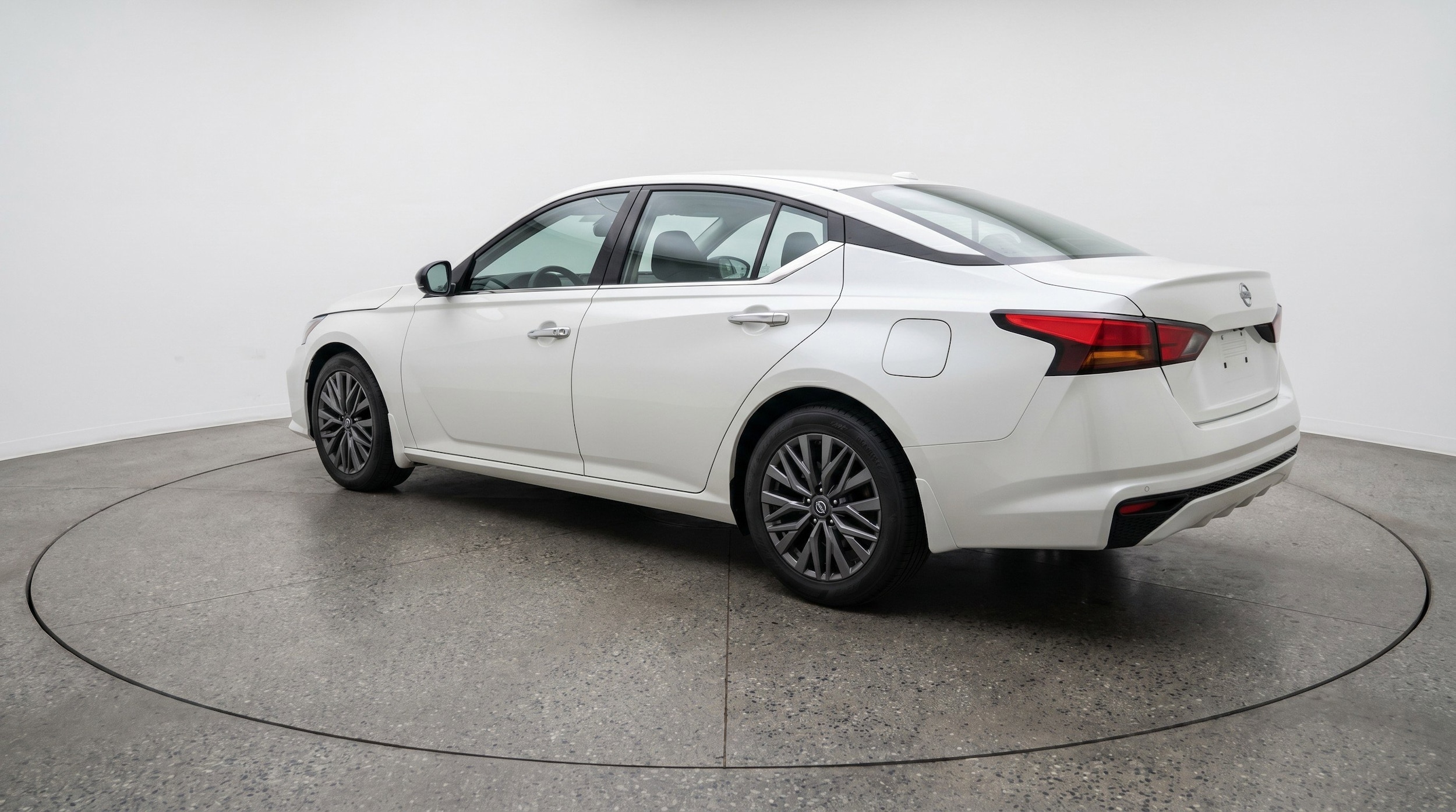 Thumbnail: 2025 Nissan Altima - 6