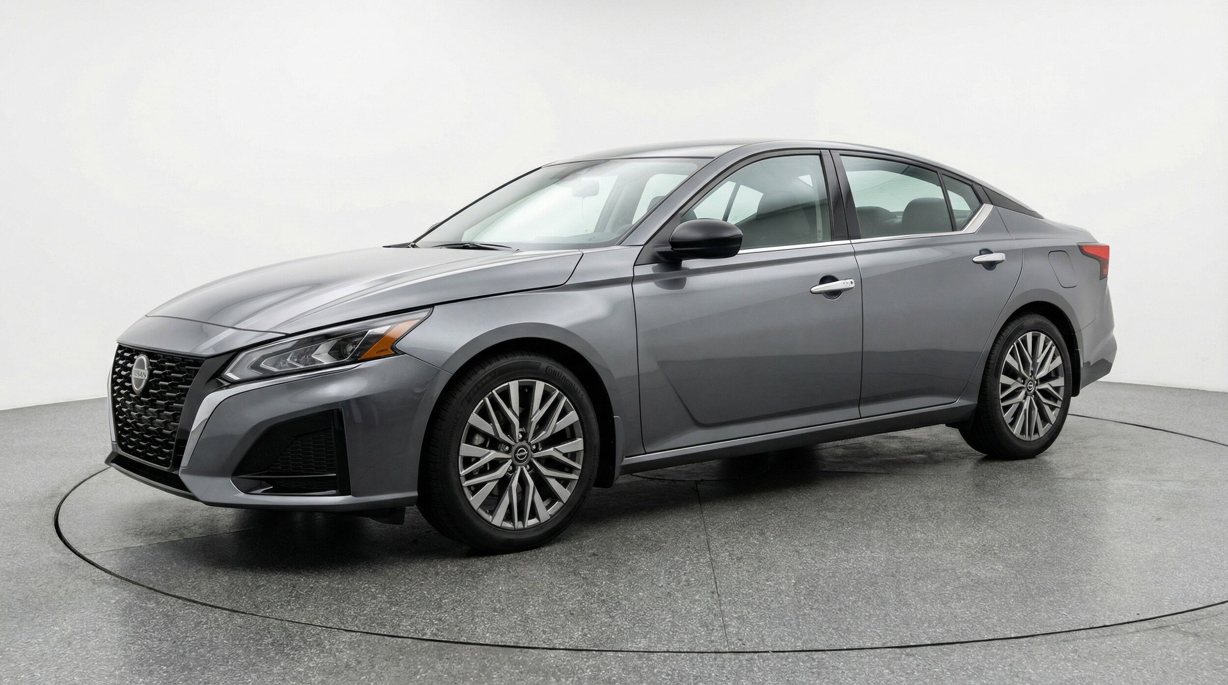 Thumbnail: 2025 Nissan Altima - 3