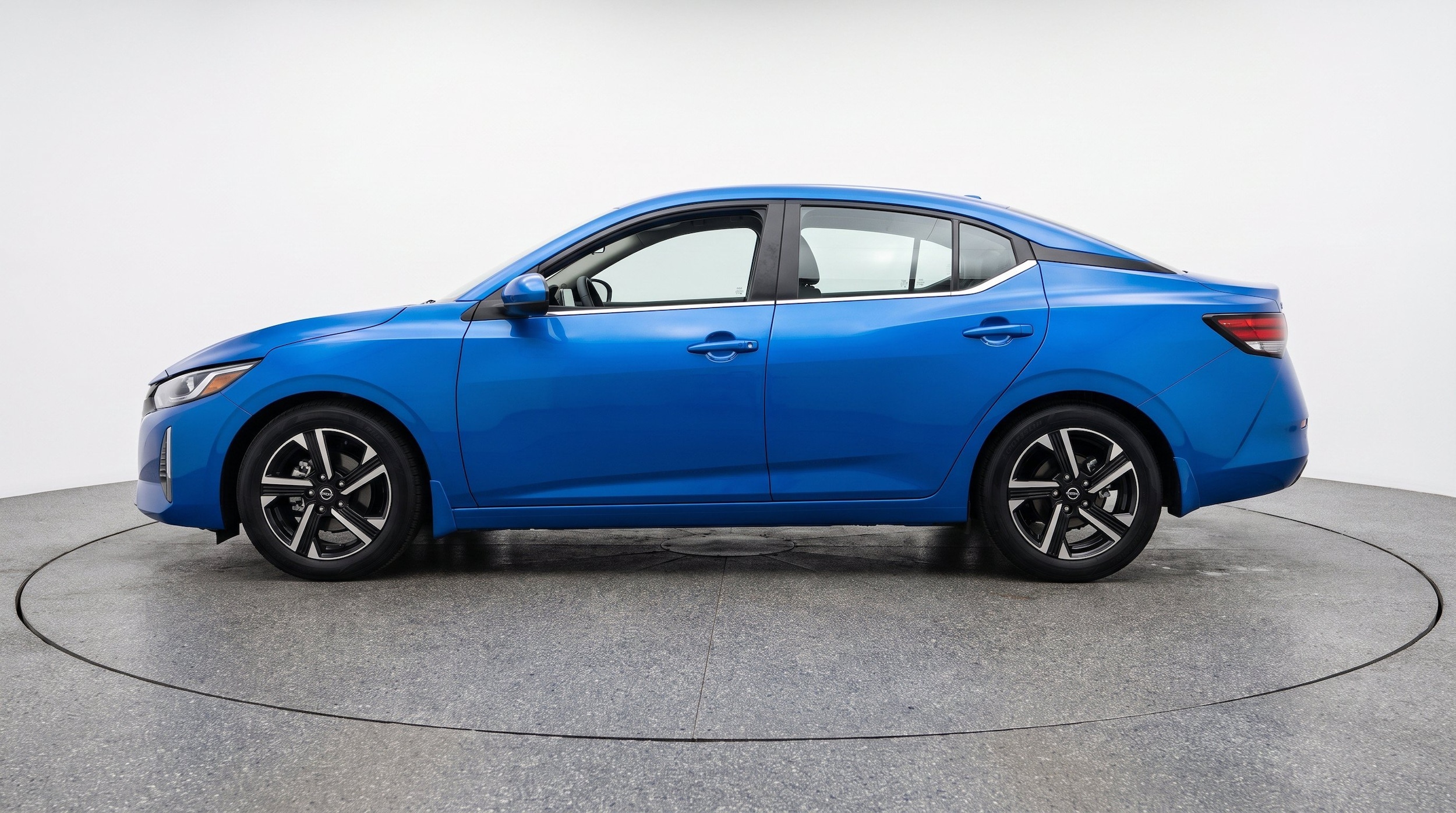 Thumbnail: 2025 Nissan Sentra - 5