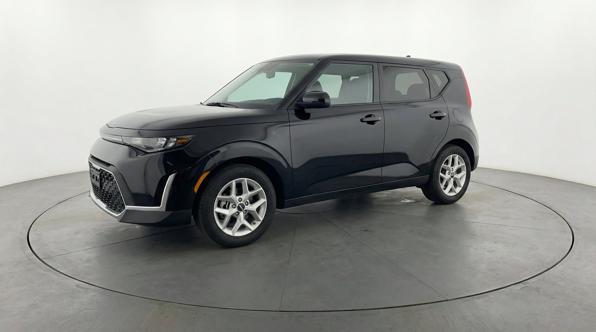 Thumbnail: 2025 Kia Soul - 3