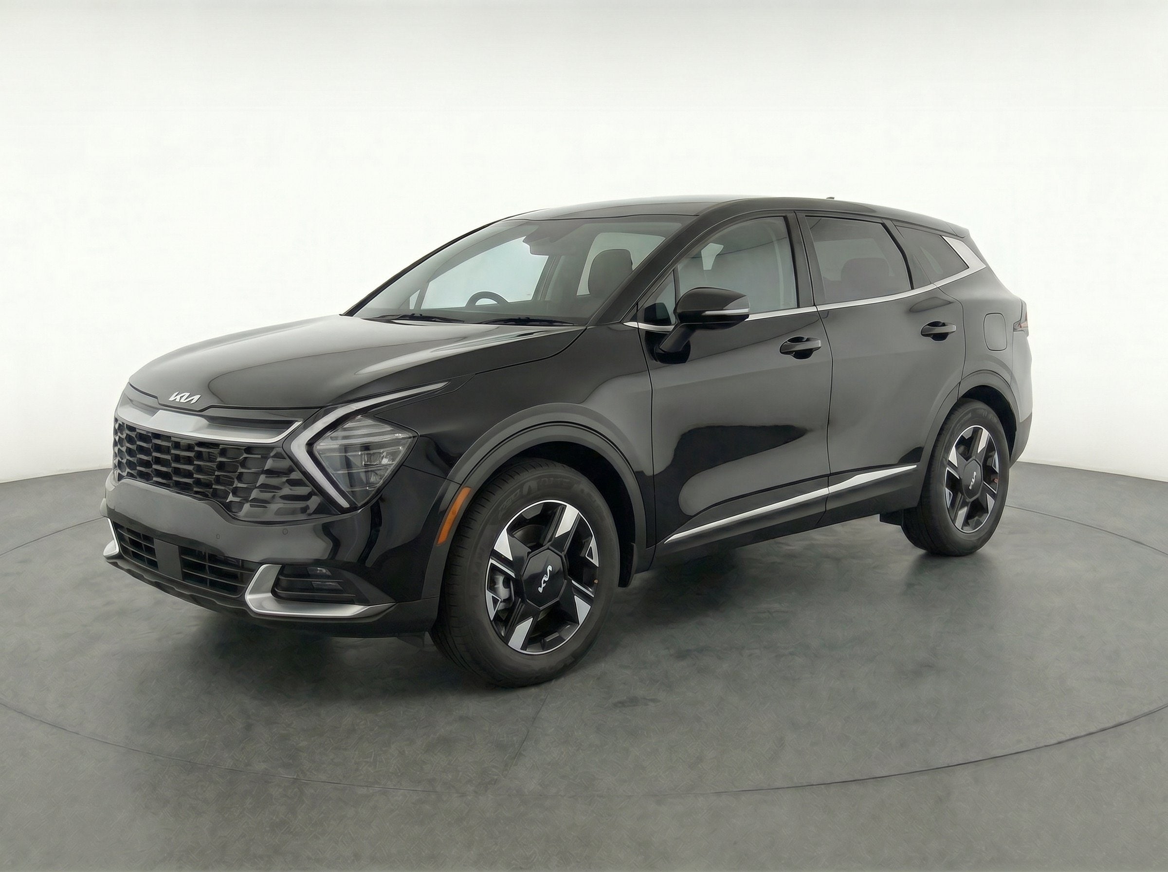 Thumbnail: 2026 Kia Sportage - 3