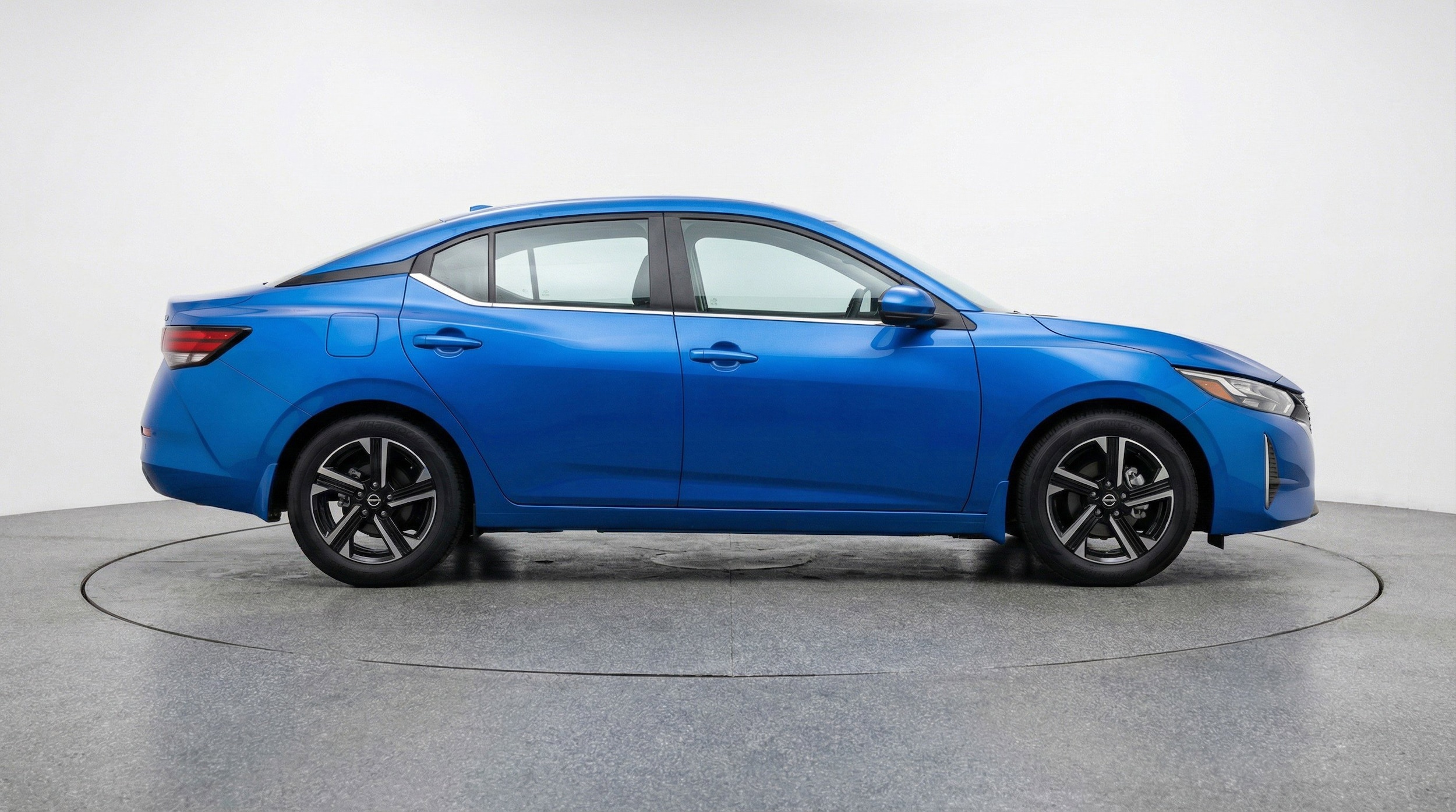 Thumbnail: 2025 Nissan Sentra - 11