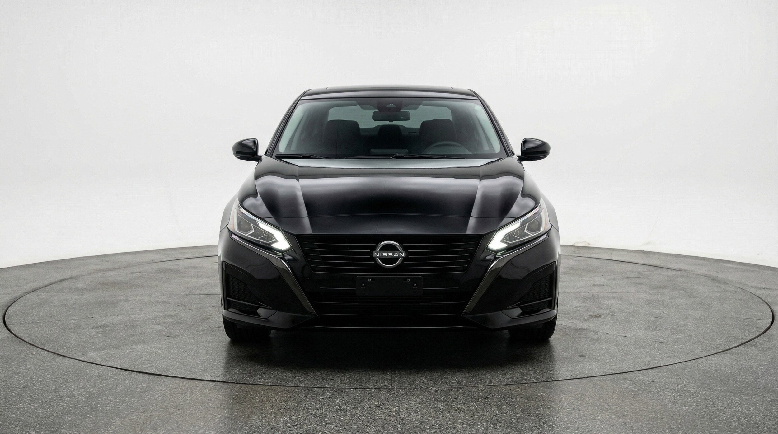 Thumbnail: 2025 Nissan Altima - 2