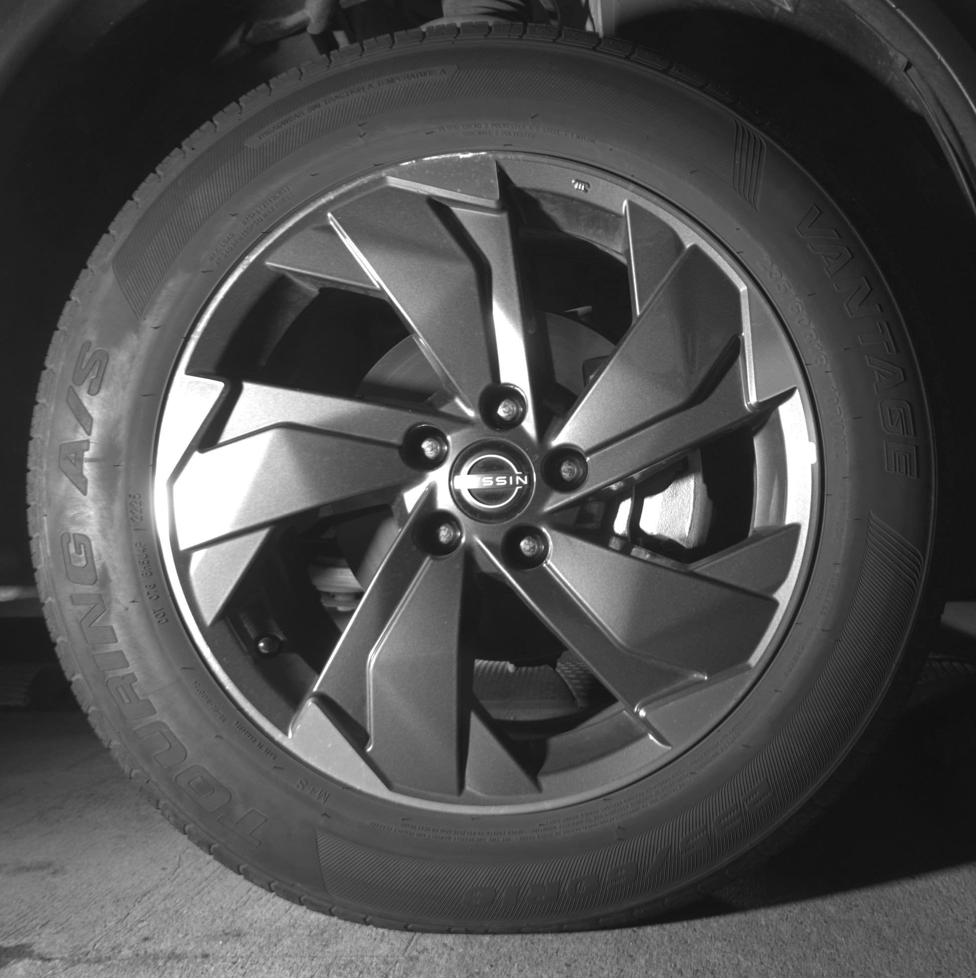 Thumbnail: 2025 Nissan Rogue - 13