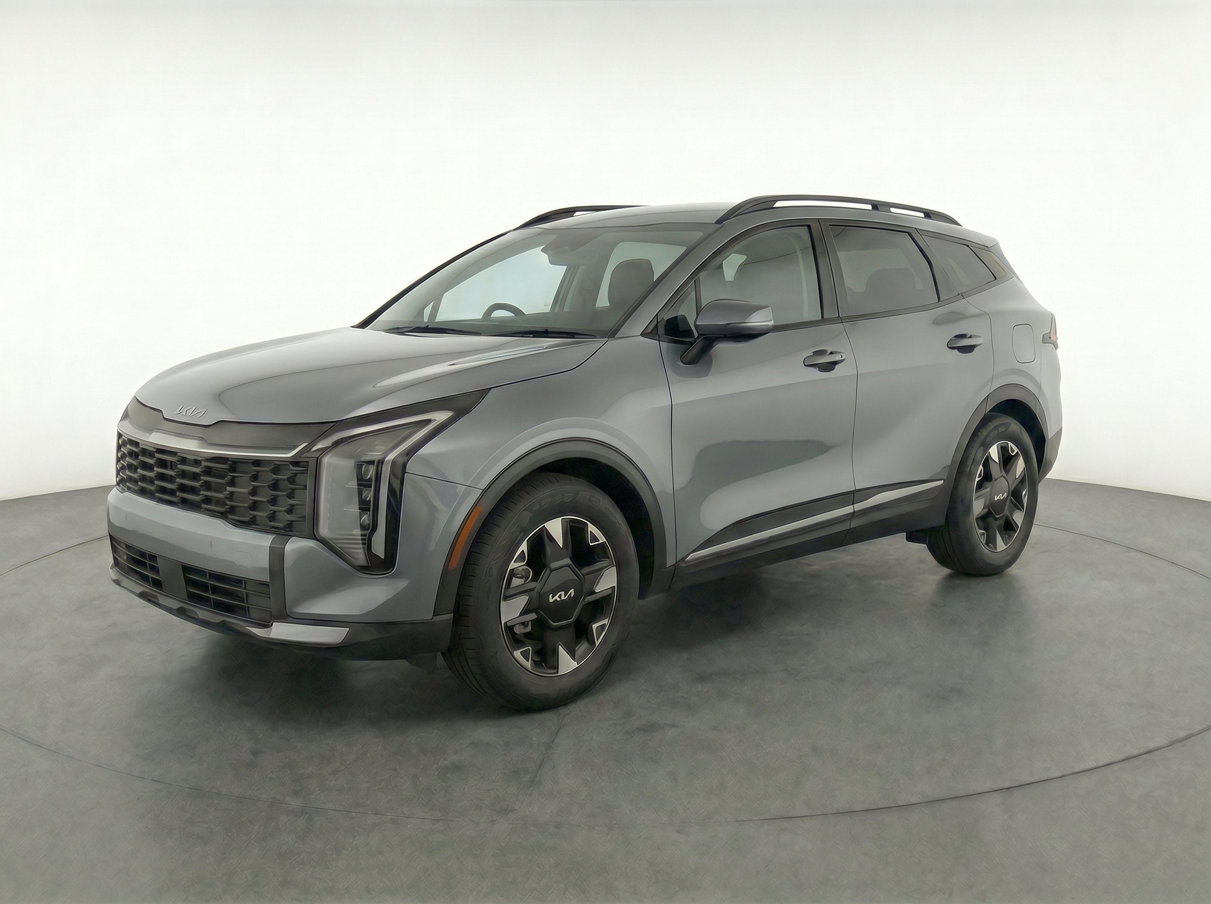 Thumbnail: 2026 Kia Sportage - 3