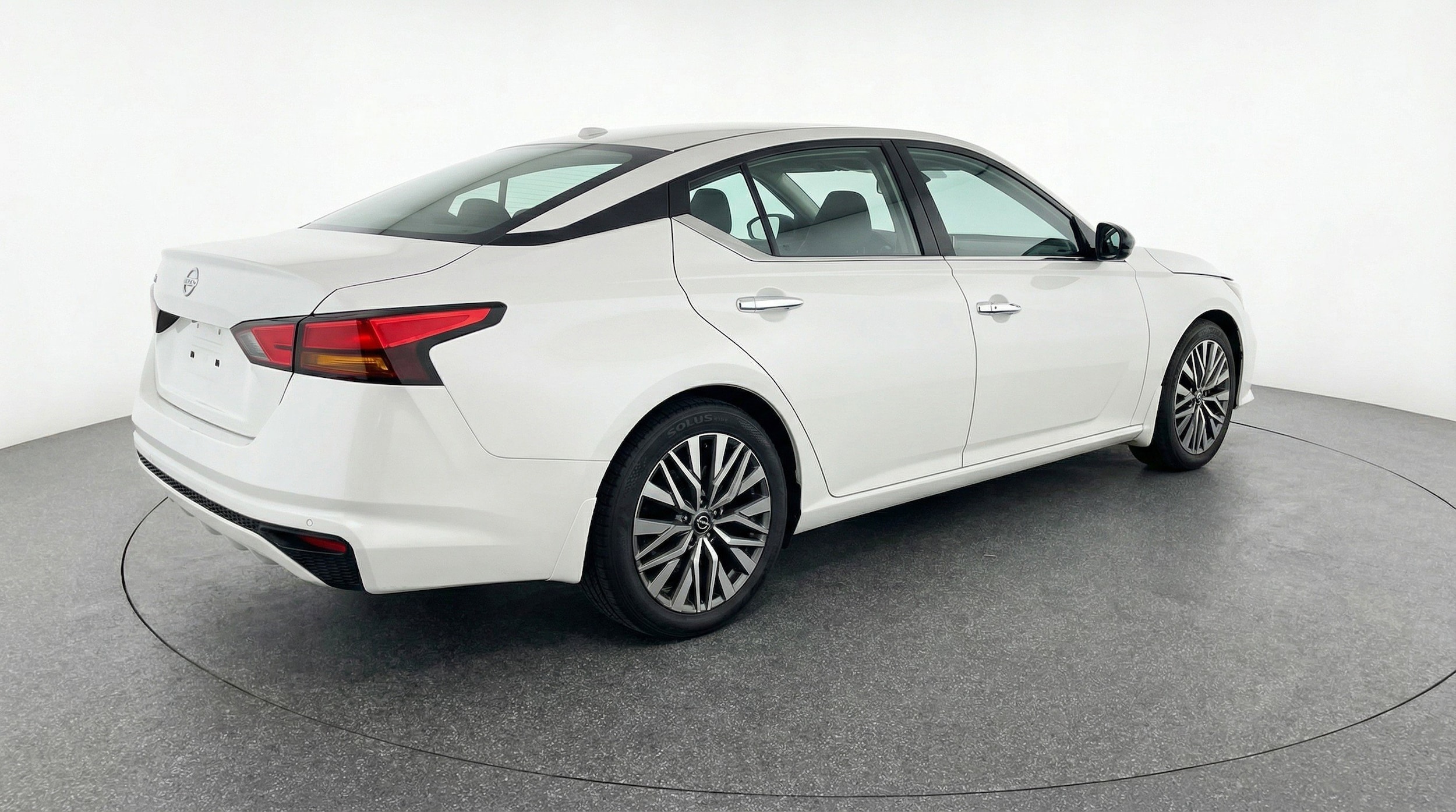 Thumbnail: 2025 Nissan Altima - 9