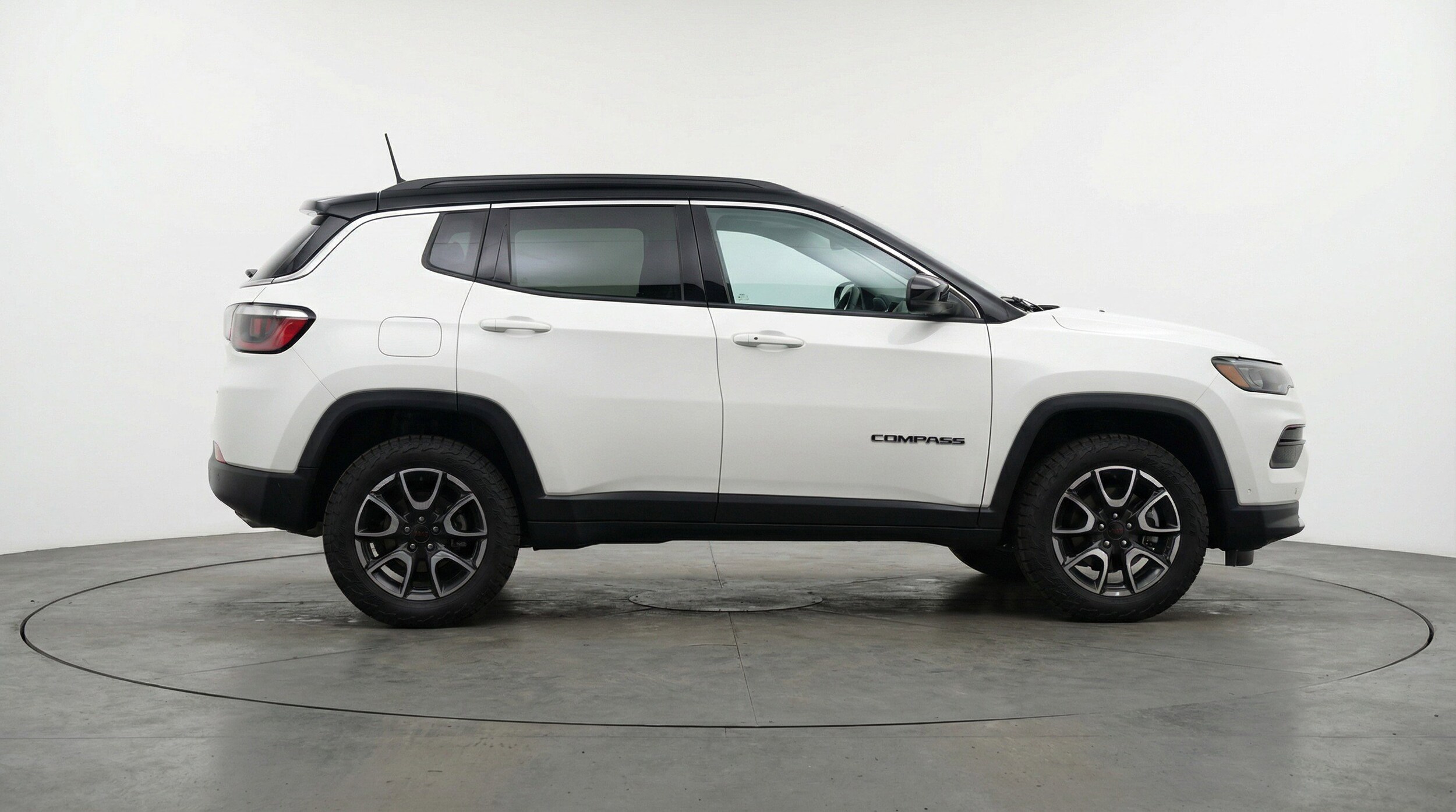 Thumbnail: 2025 Jeep Compass - 11