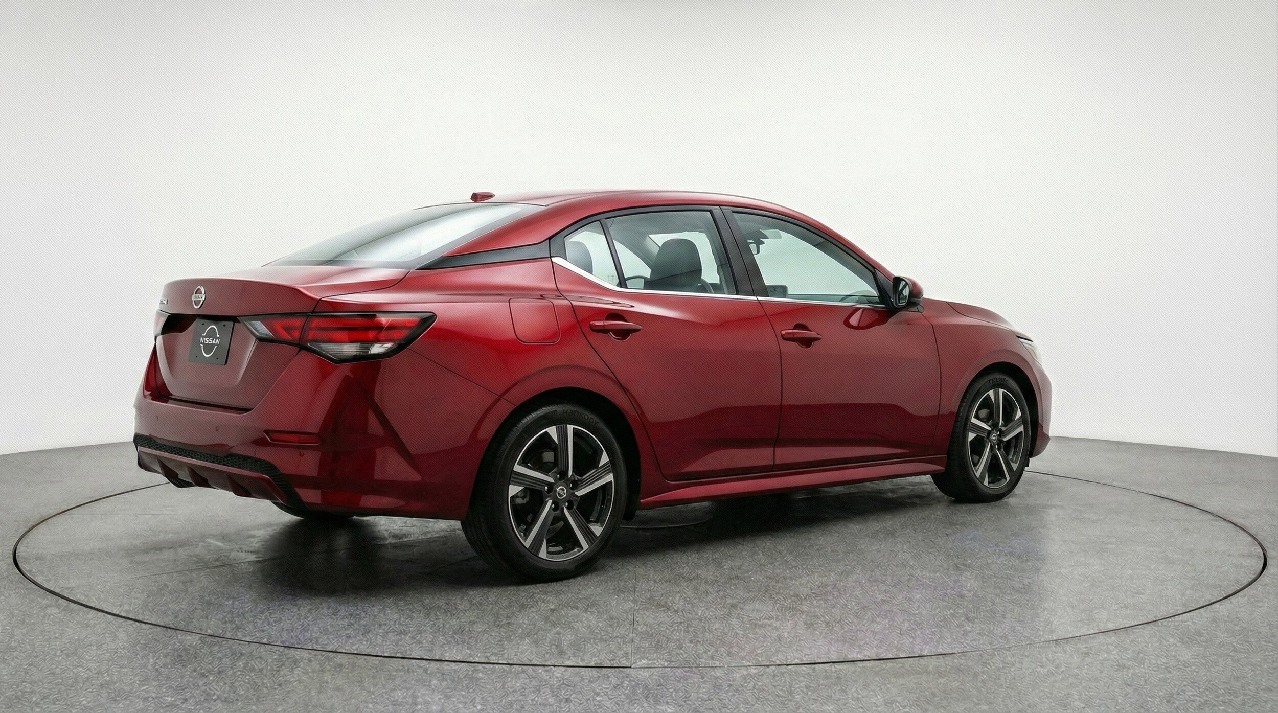 Thumbnail: 2025 Nissan Sentra - 9