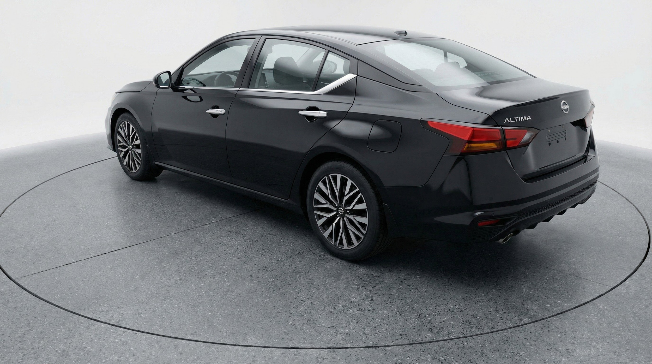 Thumbnail: 2025 Nissan Altima - 6