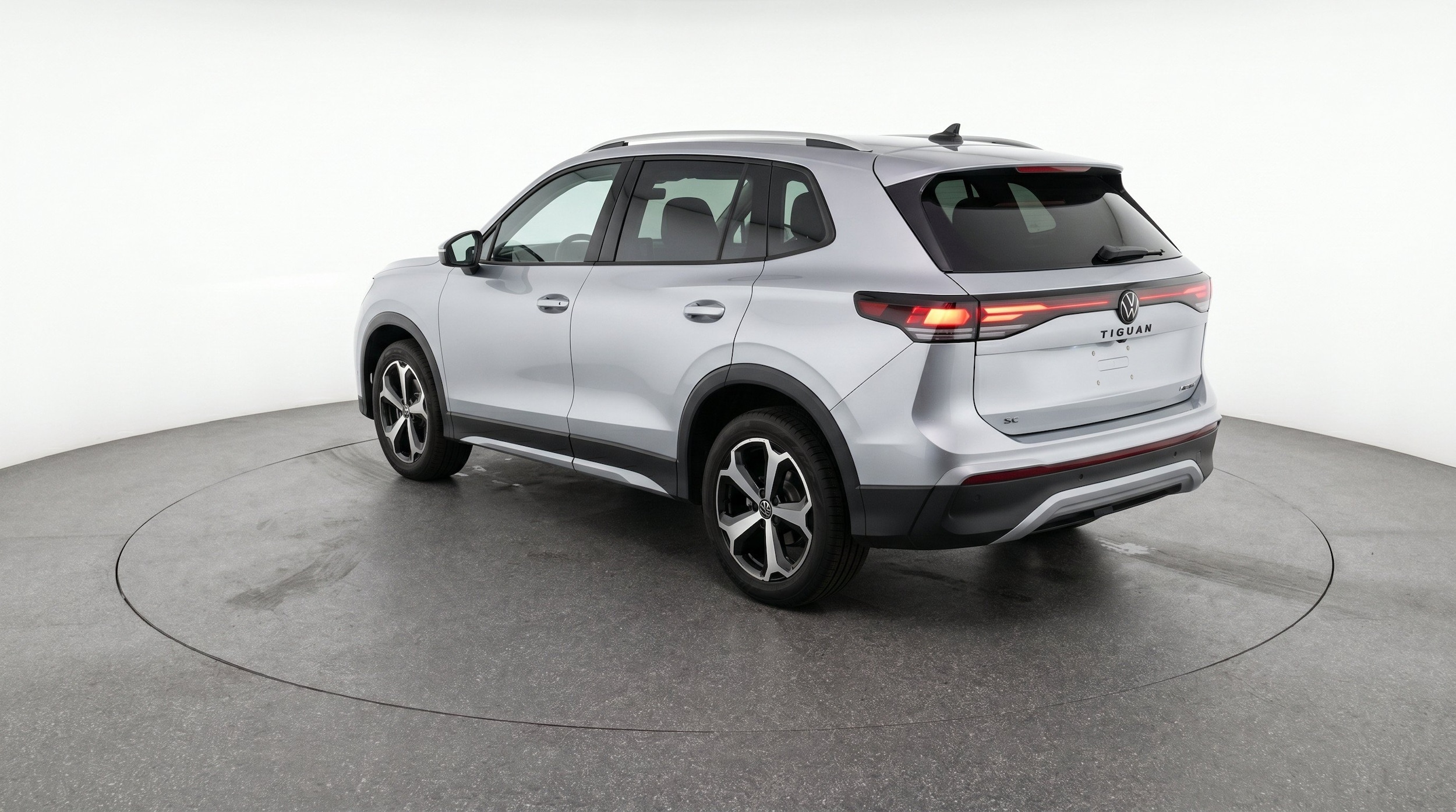 Thumbnail: 2026 Volkswagen Tiguan - 6