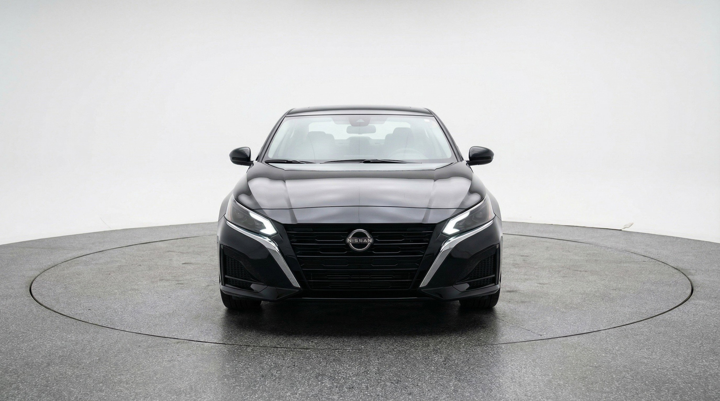 Thumbnail: 2025 Nissan Altima - 2