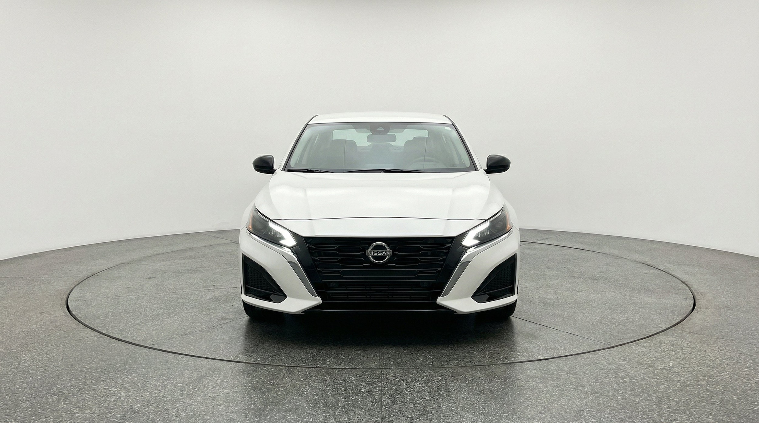 Thumbnail: 2025 Nissan Altima - 2
