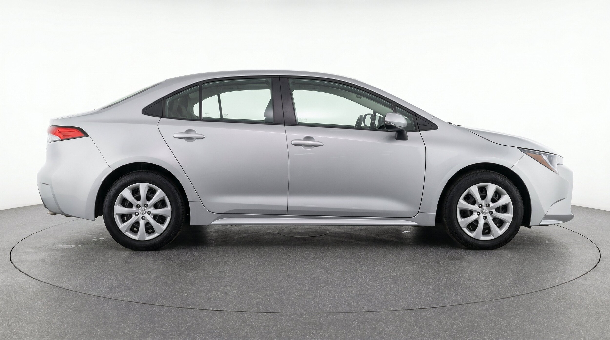 Thumbnail: 2025 Toyota Corolla - 10